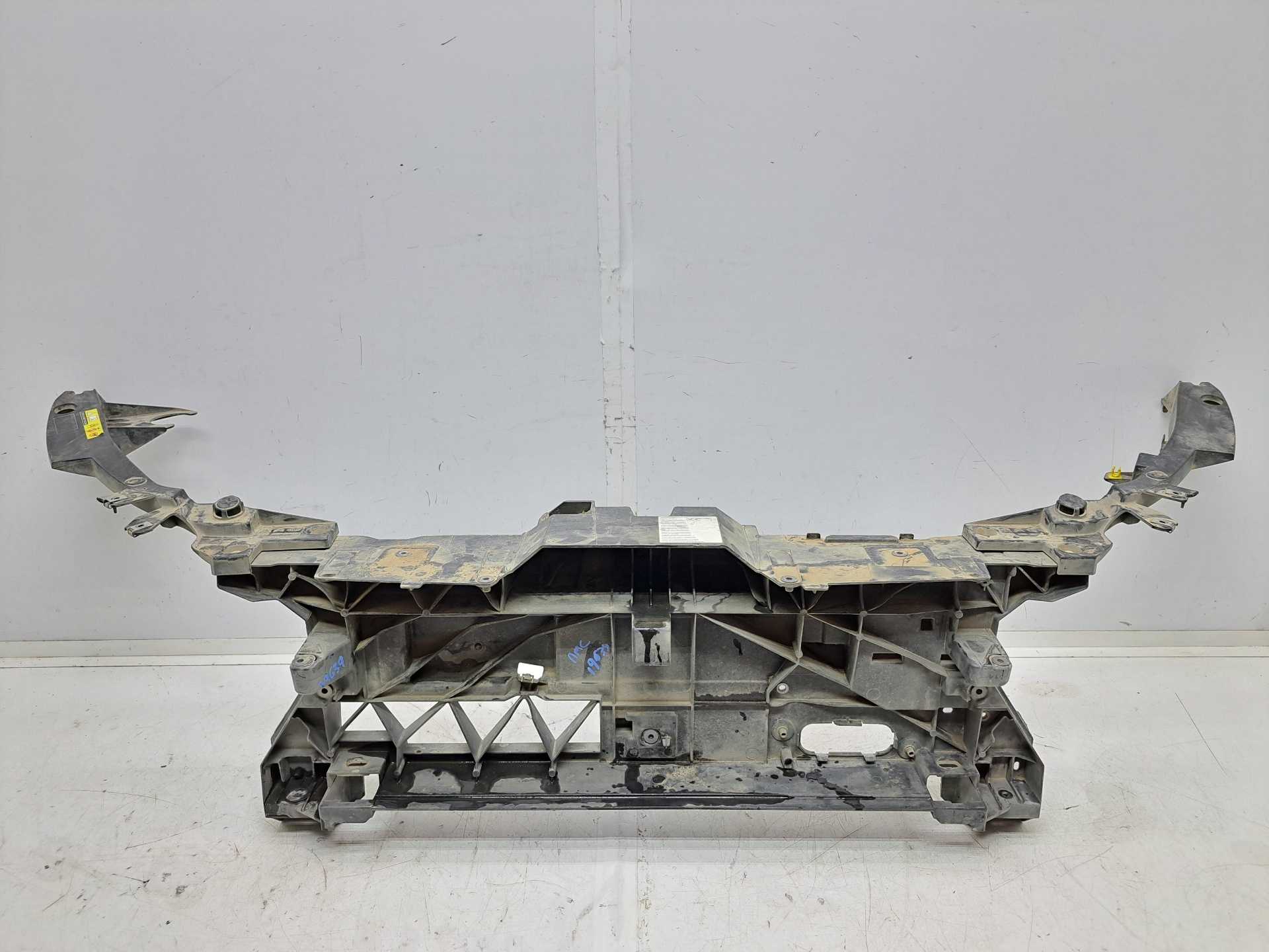 Recambio de panel frontal para opel vivaro furgón l express referencia OEM IAM 9808290780  