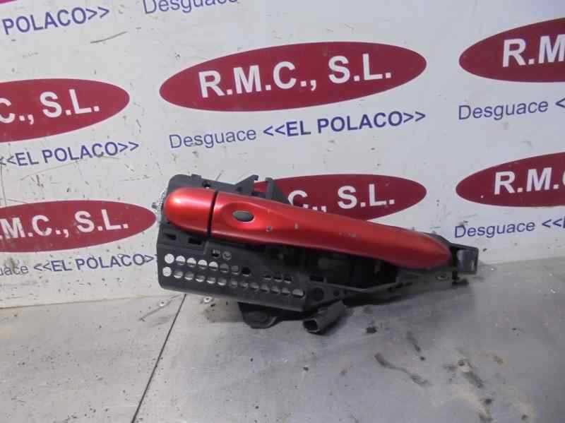 Recambio de maneta exterior delantera derecha para renault clio iv 1.5 dci diesel fap referencia OEM IAM   