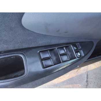 Recambio de mando elevalunas delantero izquierdo para nissan primera berlina (p12) acenta referencia OEM IAM   