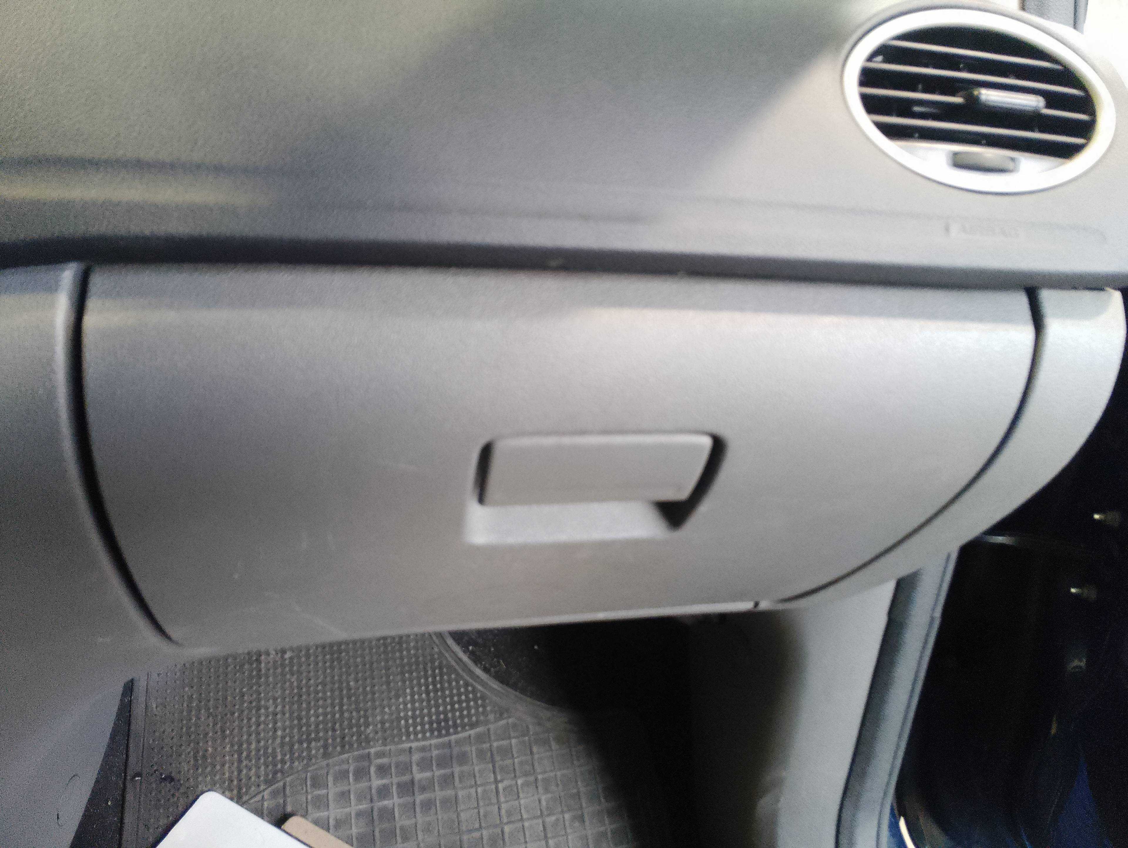 Recambio de guantera para ford focus berlina (cap) ambiente (d) referencia OEM IAM   