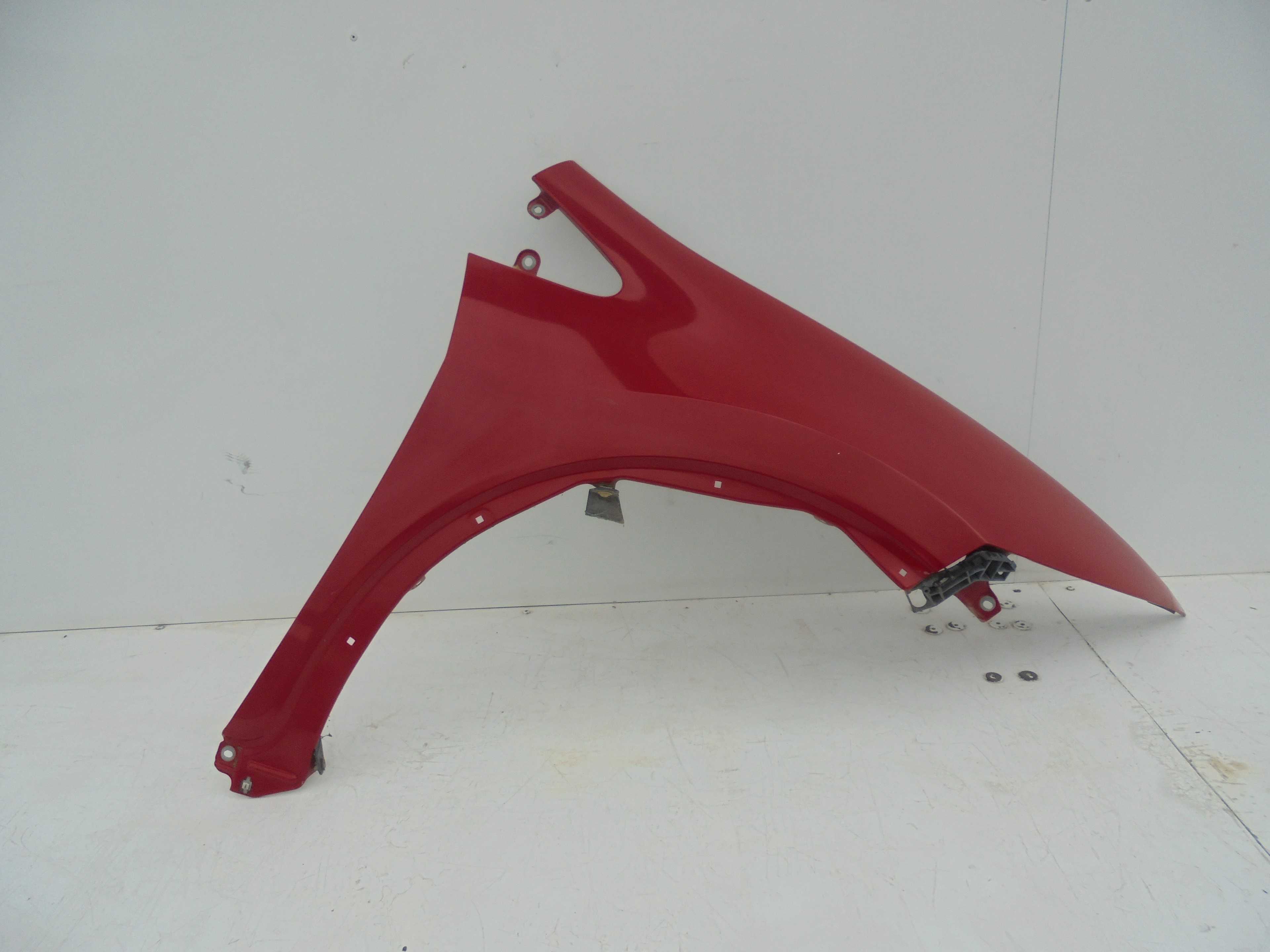 Recambio de aleta delantera derecha para honda civic berlina 5 (fk) 1.4 comfort referencia OEM IAM   