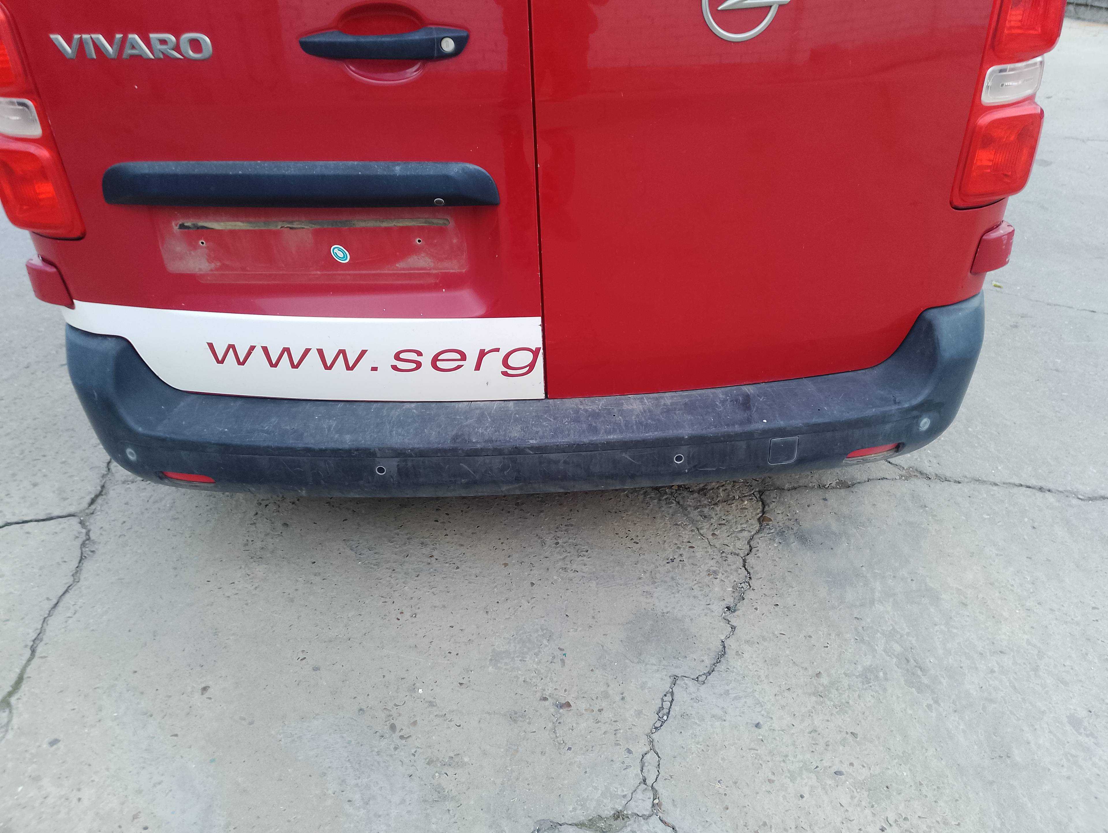 Recambio de paragolpes trasero para opel vivaro furgón l express referencia OEM IAM 9808627477  