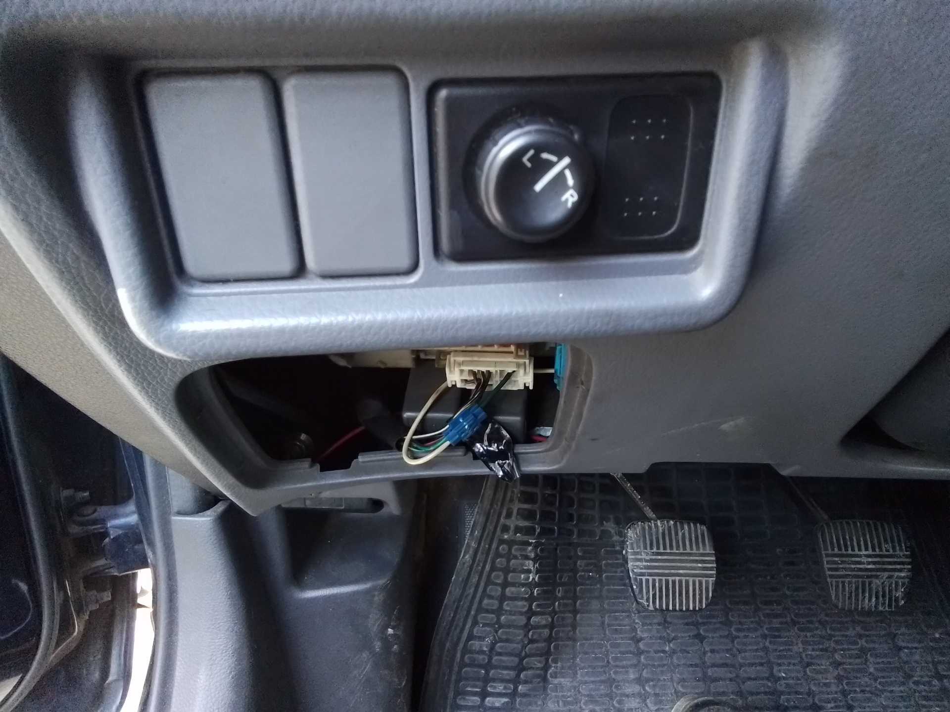 Recambio de mando retrovisor para nissan primera berlina (p12) acenta referencia OEM IAM   