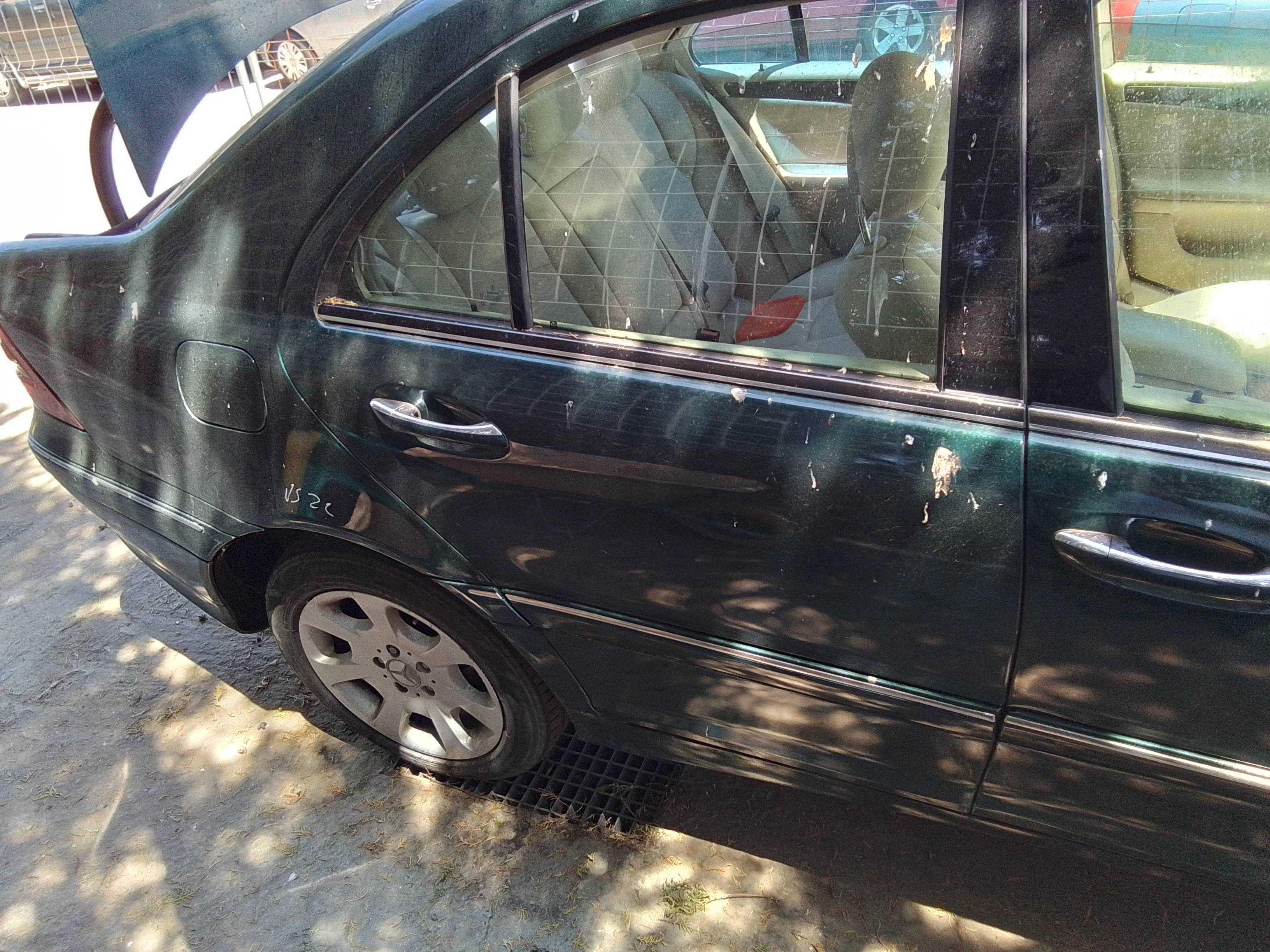 Recambio de puerta trasera derecha para mercedes-benz clase c (w203) berlina 200 cdi (203.004) referencia OEM IAM   