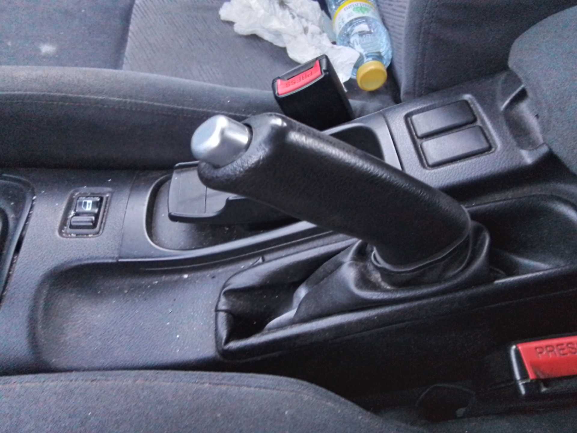 Recambio de palanca freno para nissan primera berlina (p12) acenta referencia OEM IAM   