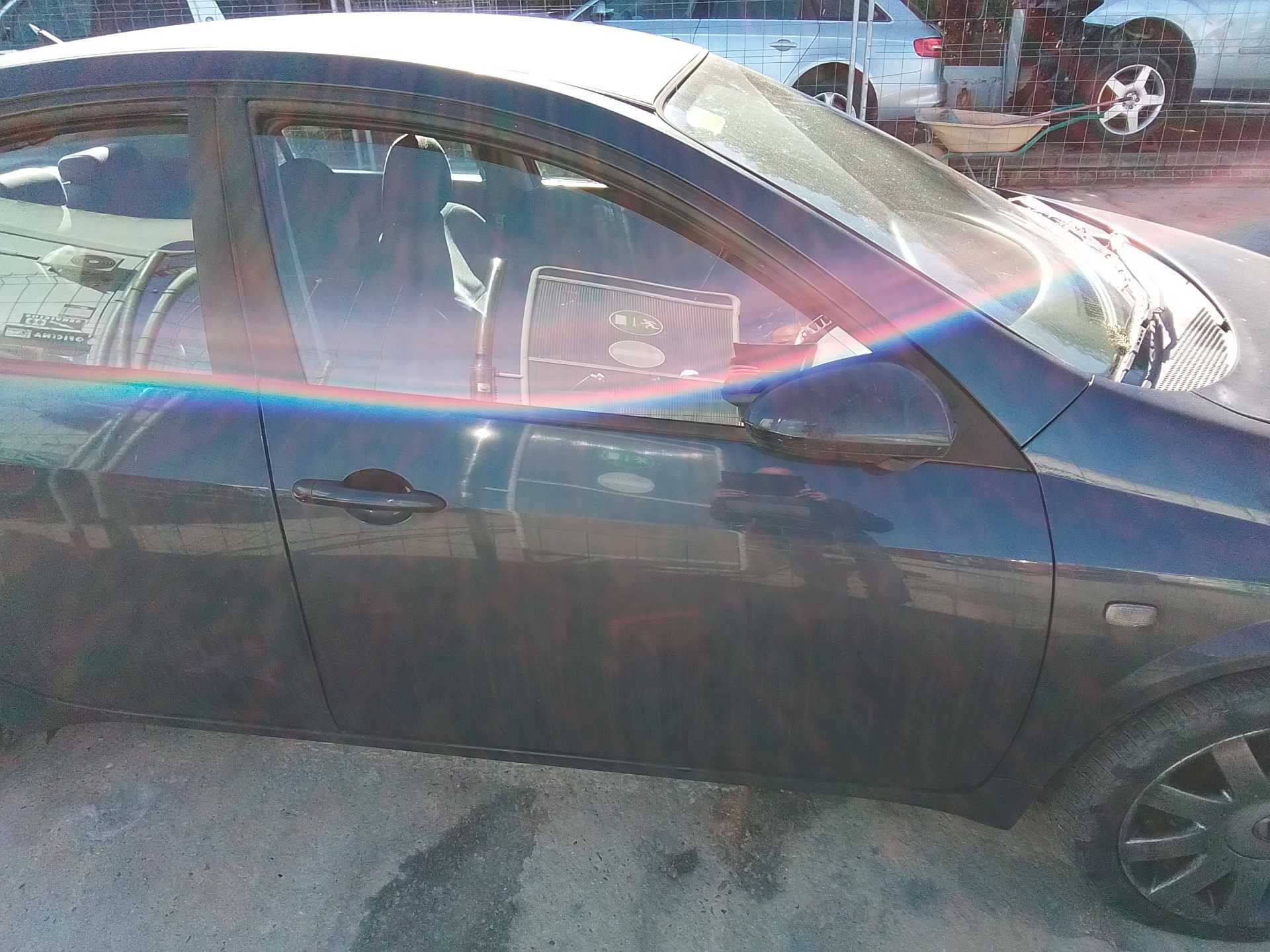Recambio de puerta delantera derecha para nissan primera berlina (p12) acenta referencia OEM IAM   