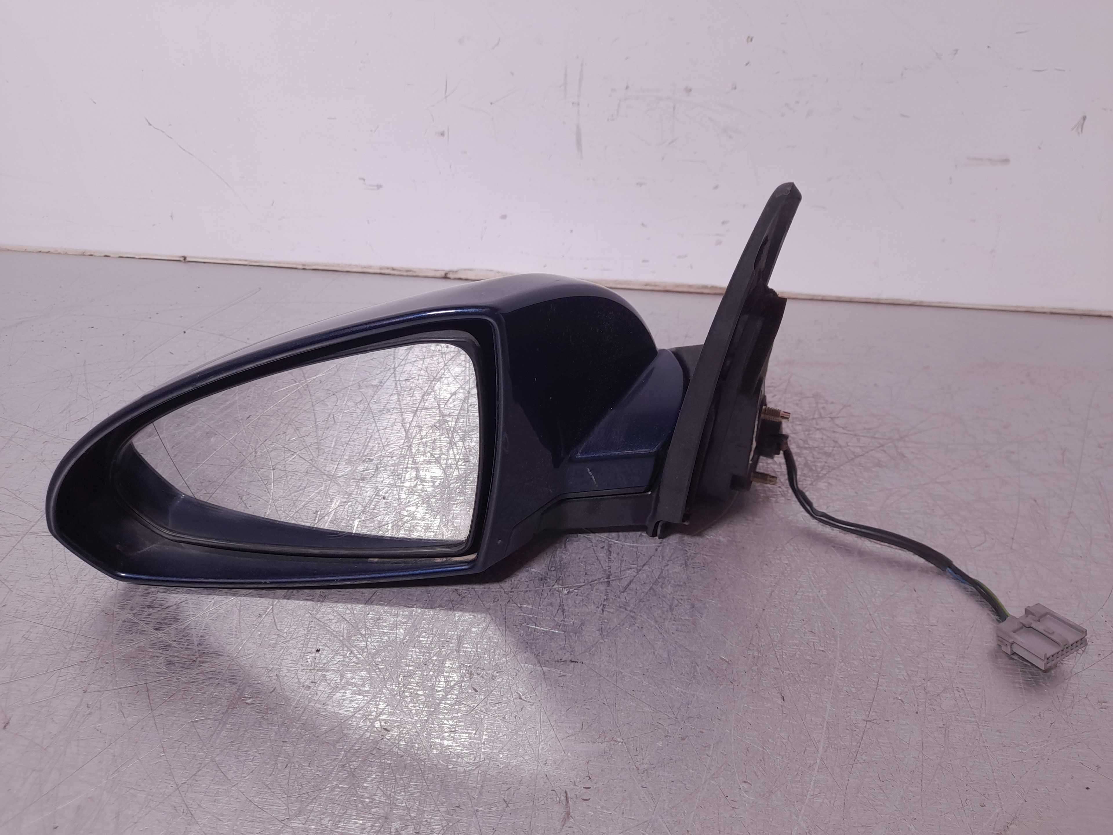 Recambio de retrovisor izquierdo para nissan primera berlina (p12) acenta referencia OEM IAM   