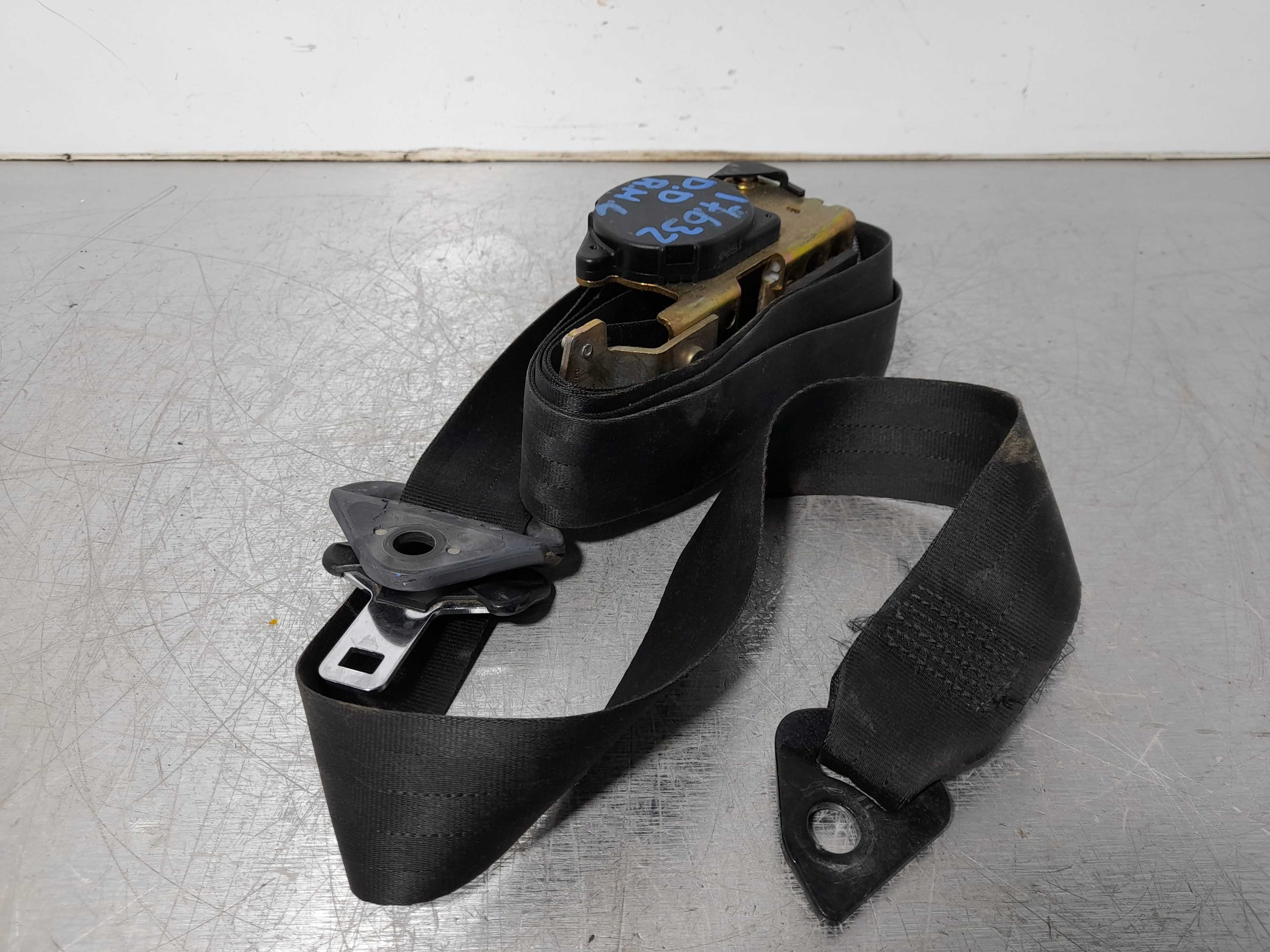 Recambio de cinturon seguridad delantero derecho para citroën saxo 1.1 x referencia OEM IAM   