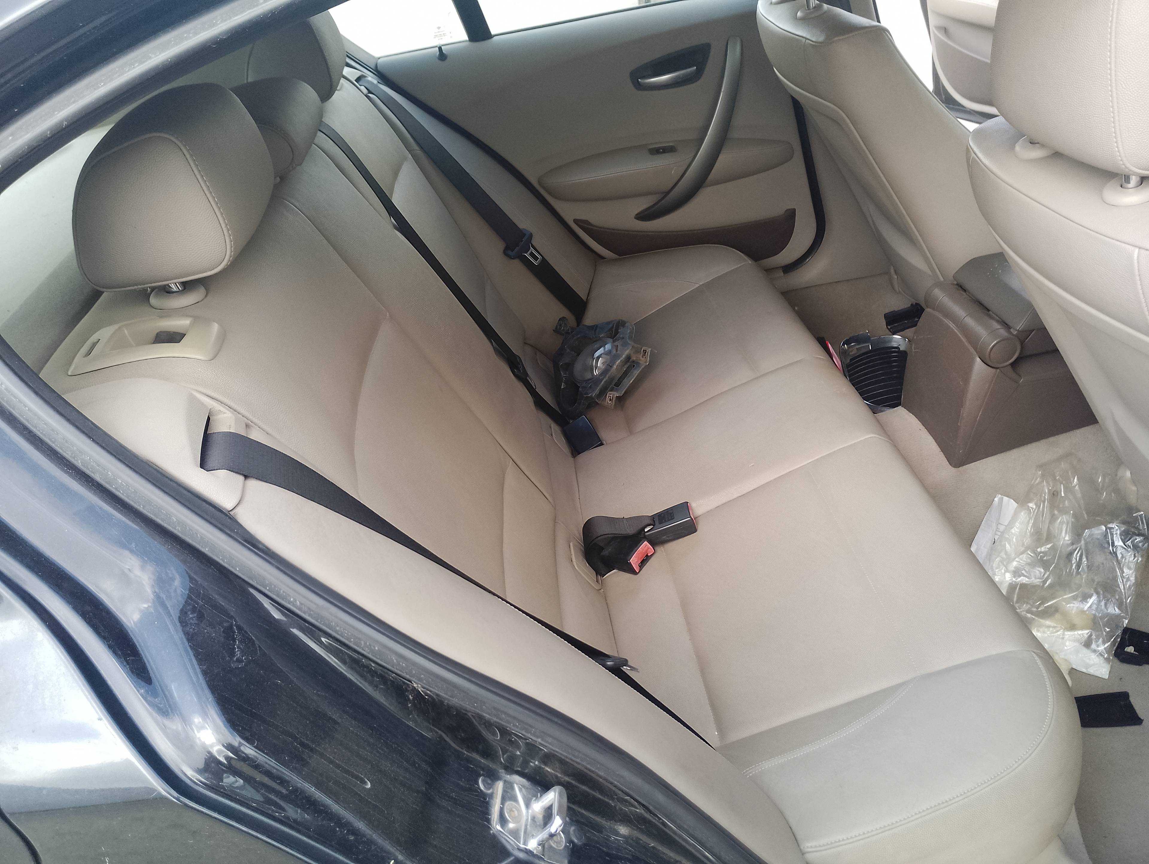 Recambio de asientos traseros para bmw serie 1 berlina (e81/e87) 118d referencia OEM IAM   