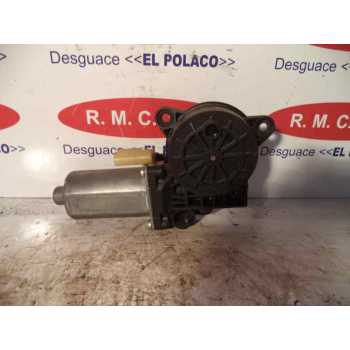 Recambio de motor elevalunas delantero izquierdo para ford fiesta (cbk) 1.4 tdci cat referencia OEM IAM 0130821938  OFERTA