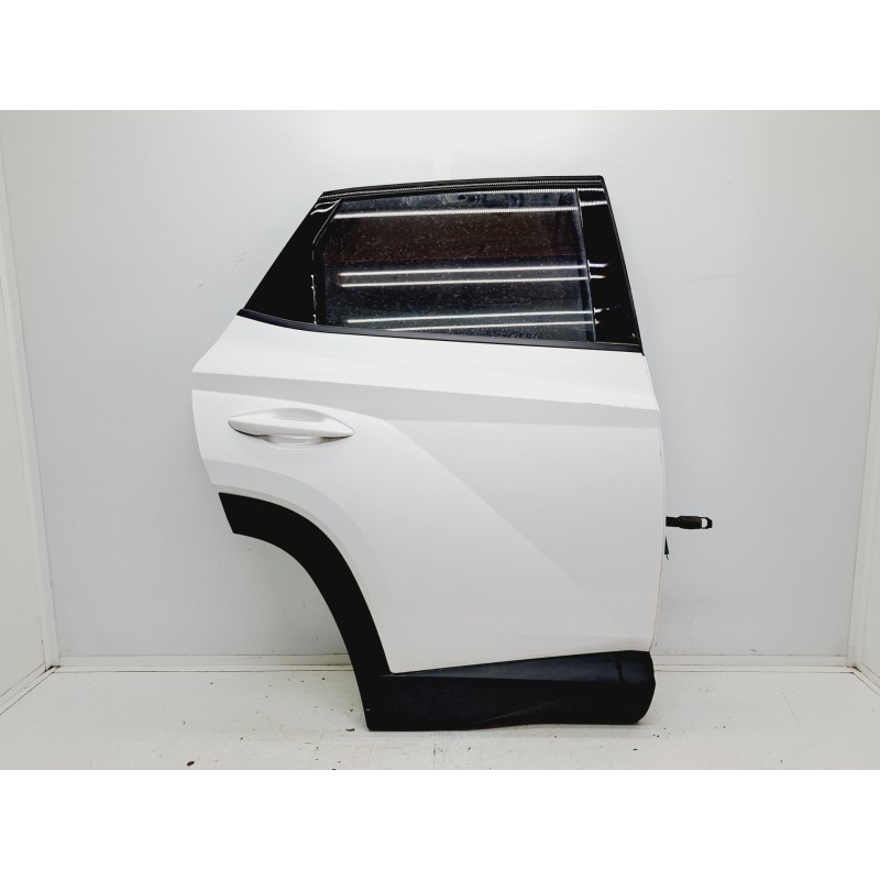 Recambio de puerta trasera derecha para hyundai tucson (nx) klass 2wd referencia OEM IAM  77004N7005 