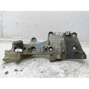 Recambio de soporte alternador para dodge caliber s referencia OEM IAM 03G903143J  