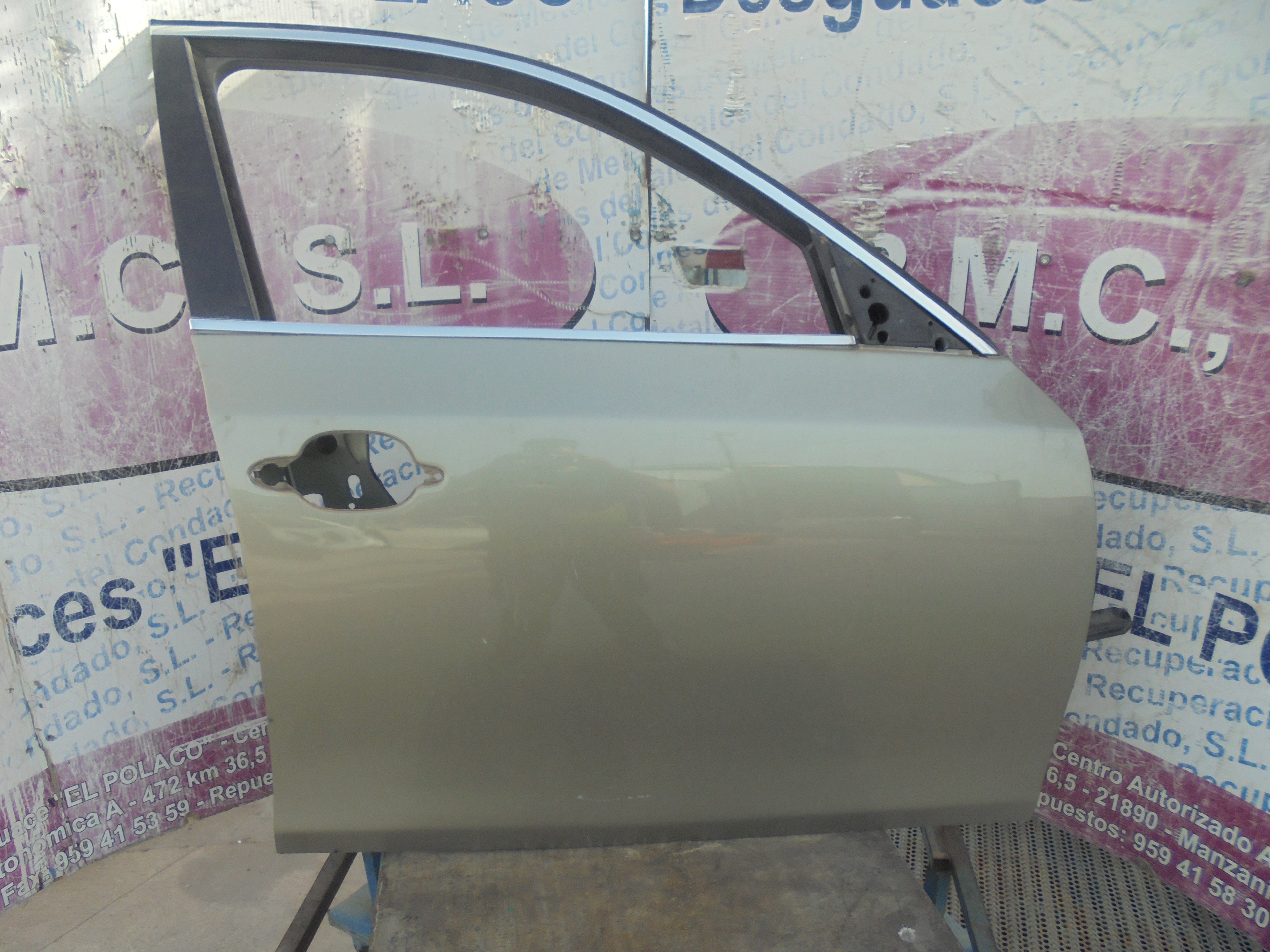 Recambio de puerta delantera derecha para bmw serie 5 berlina (e60) 535d referencia OEM IAM   
