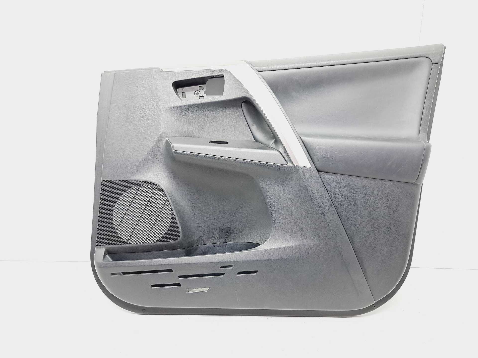 Recambio de guarnecido puerta delantera derecha para toyota rav 4 advance referencia OEM IAM 67611X1B21  