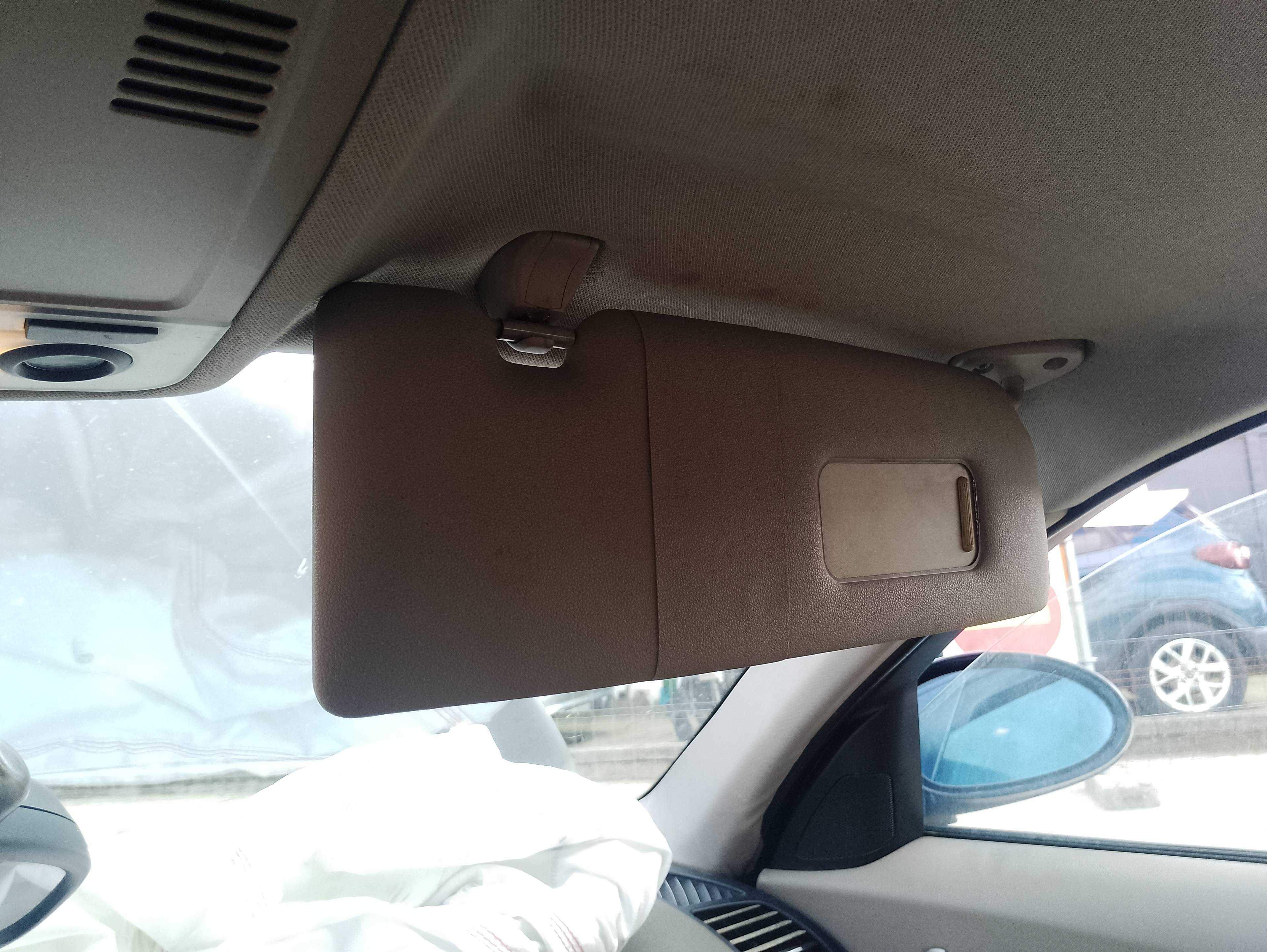 Recambio de parasol derecho para bmw serie 1 berlina (e81/e87) 118d referencia OEM IAM   