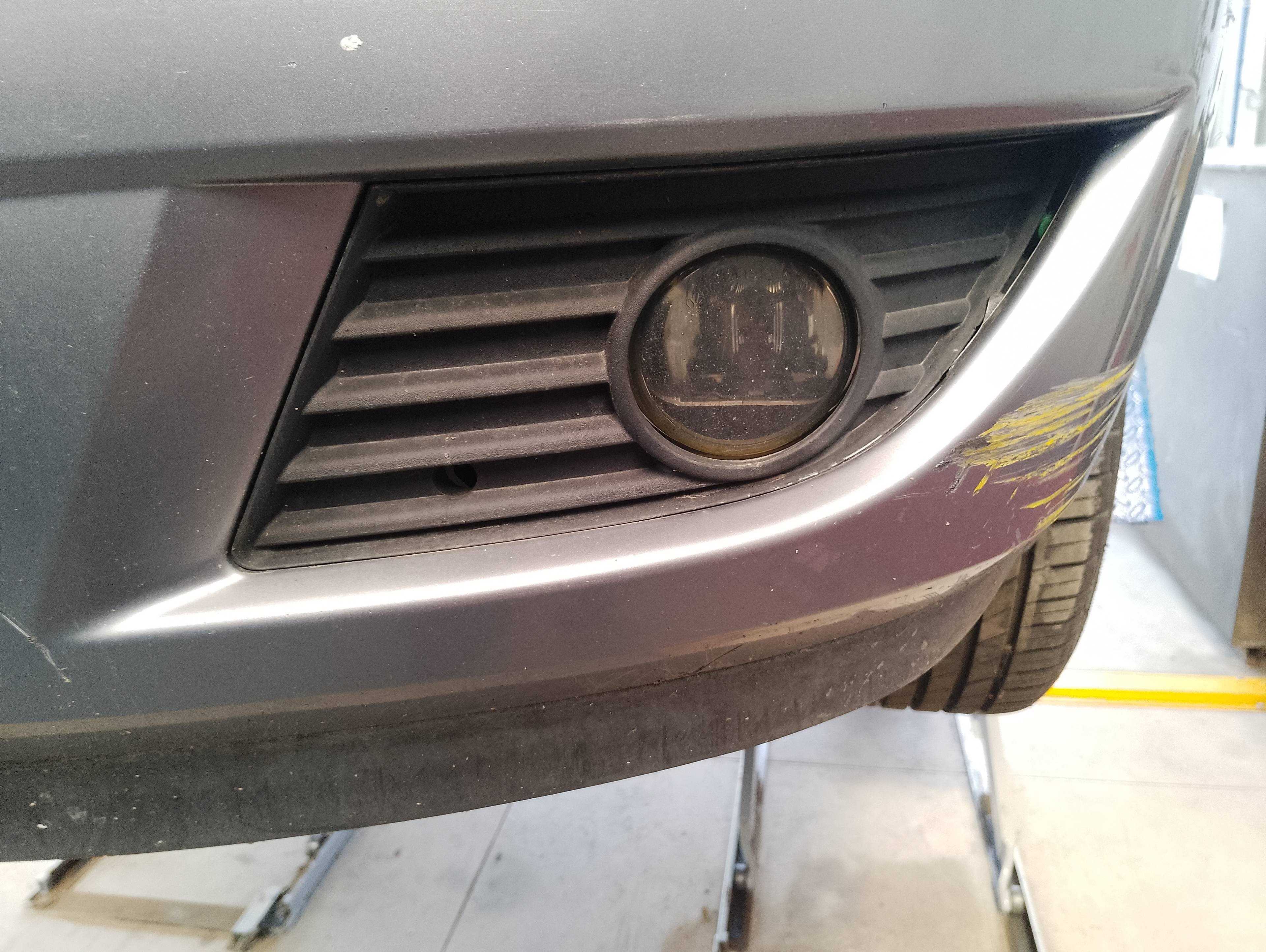Recambio de faro antiniebla izquierdo para opel corsa c blue line referencia OEM IAM   