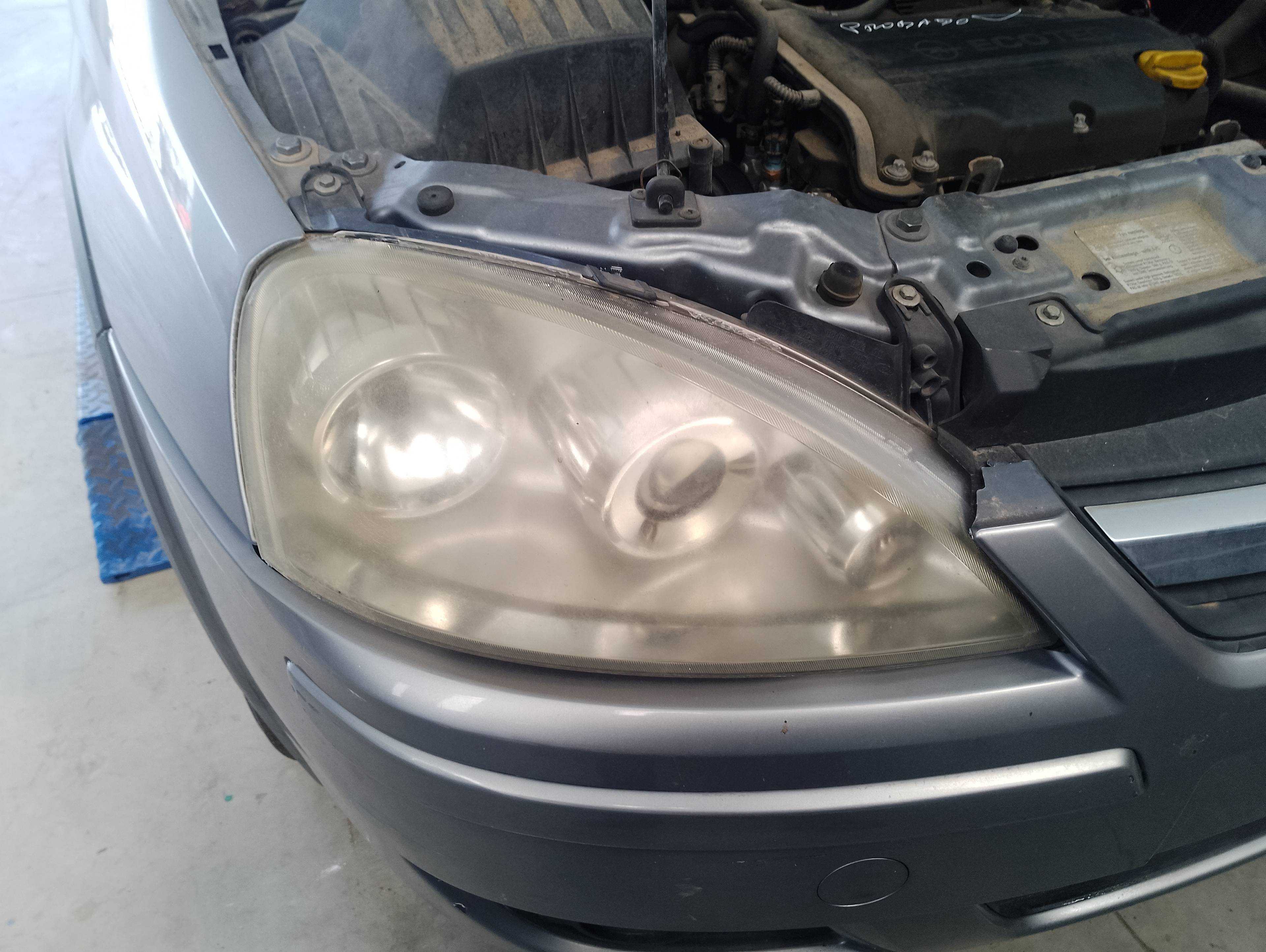 Recambio de faro derecho para opel corsa c blue line referencia OEM IAM   