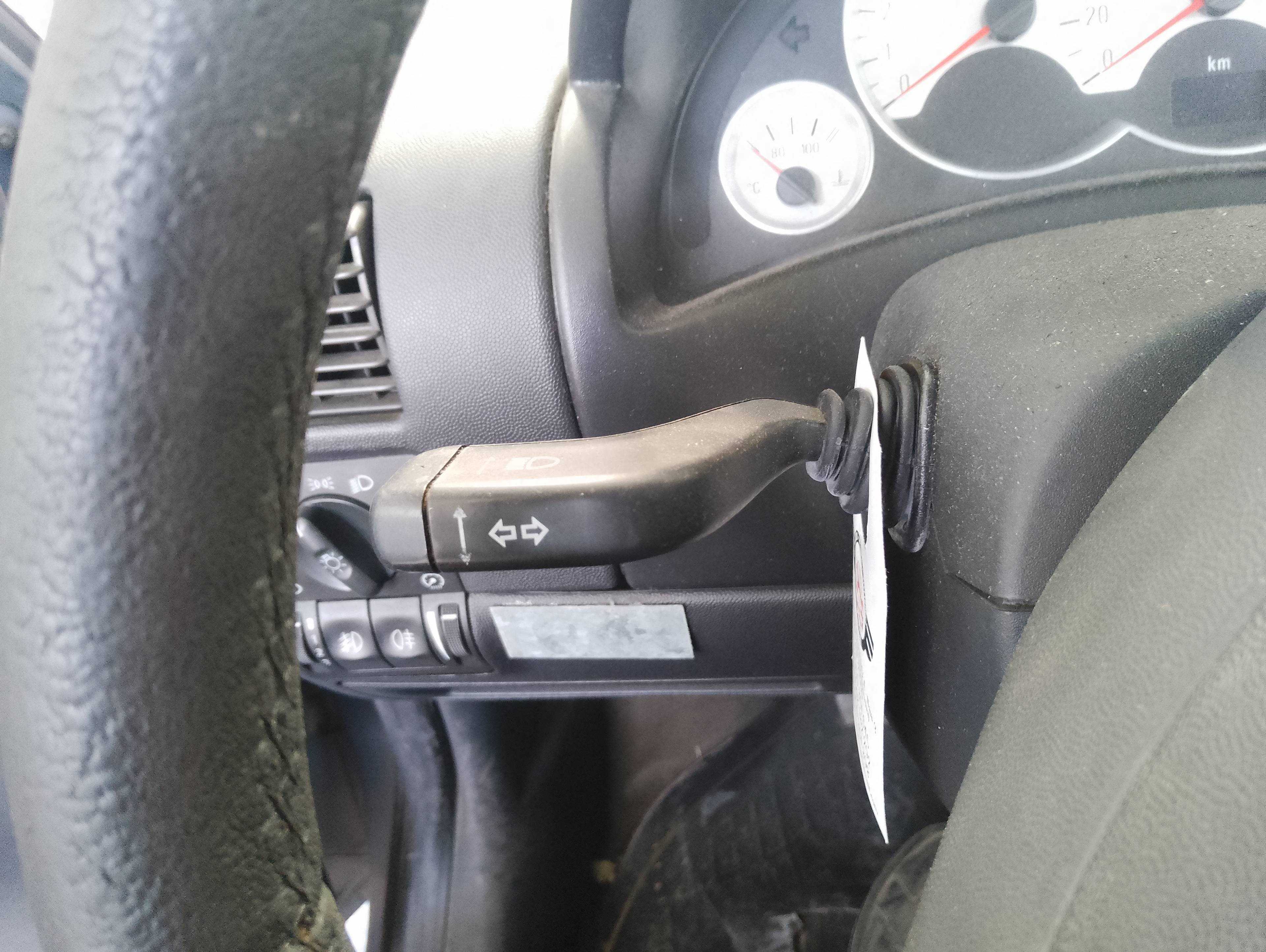 Recambio de mando intermitentes para opel corsa c blue line referencia OEM IAM   