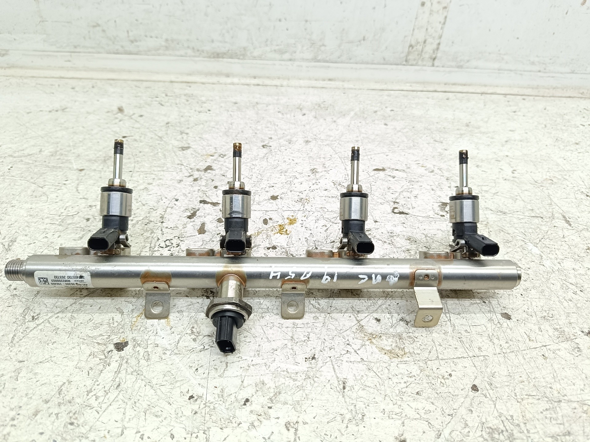 Recambio de rampa inyectora para hyundai tucson (nx) klass 2wd referencia OEM IAM 353002M400 9062200003 