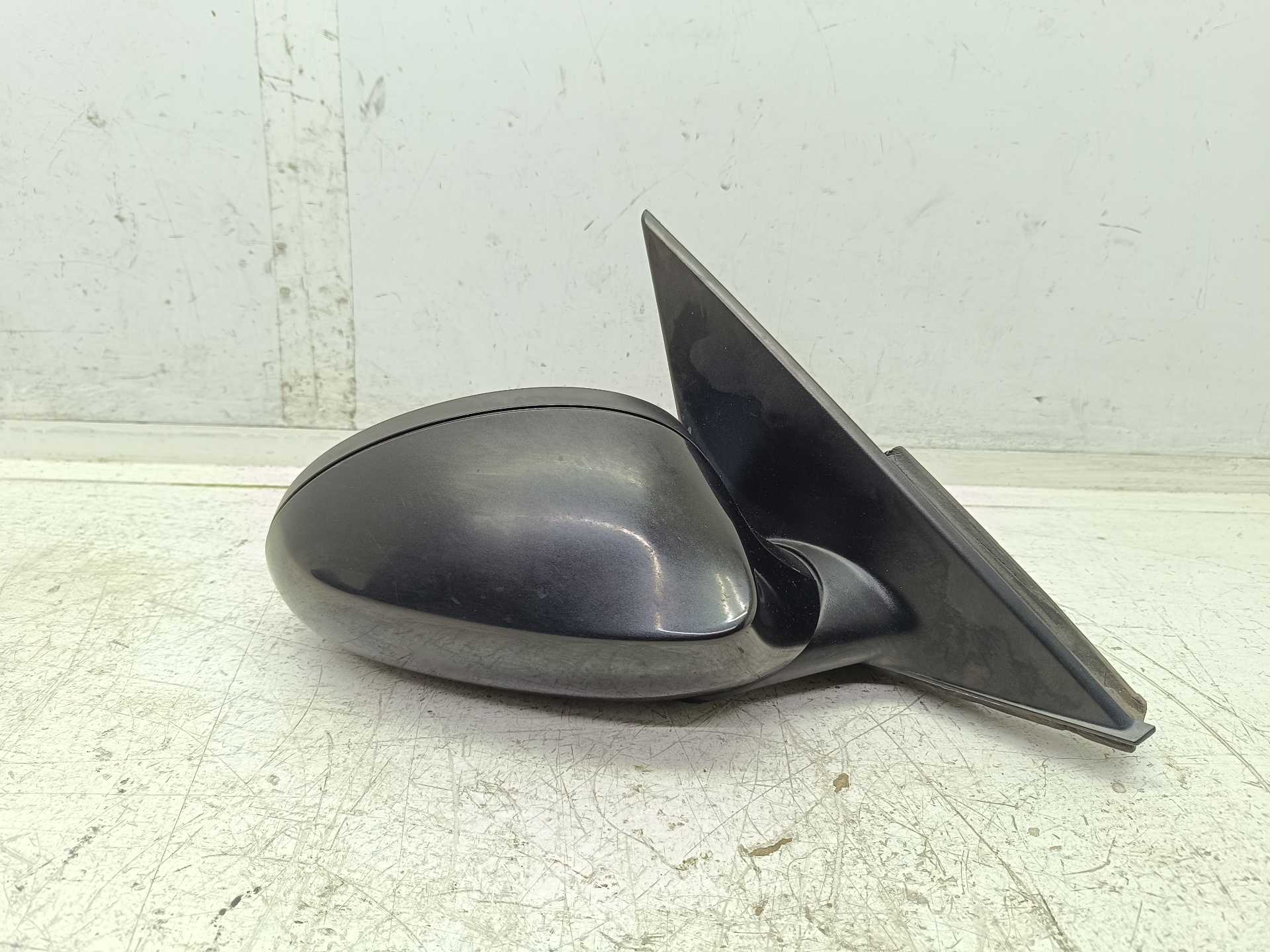 Recambio de retrovisor derecho para bmw serie 1 berlina (e81/e87) 118d referencia OEM IAM 51337129648  