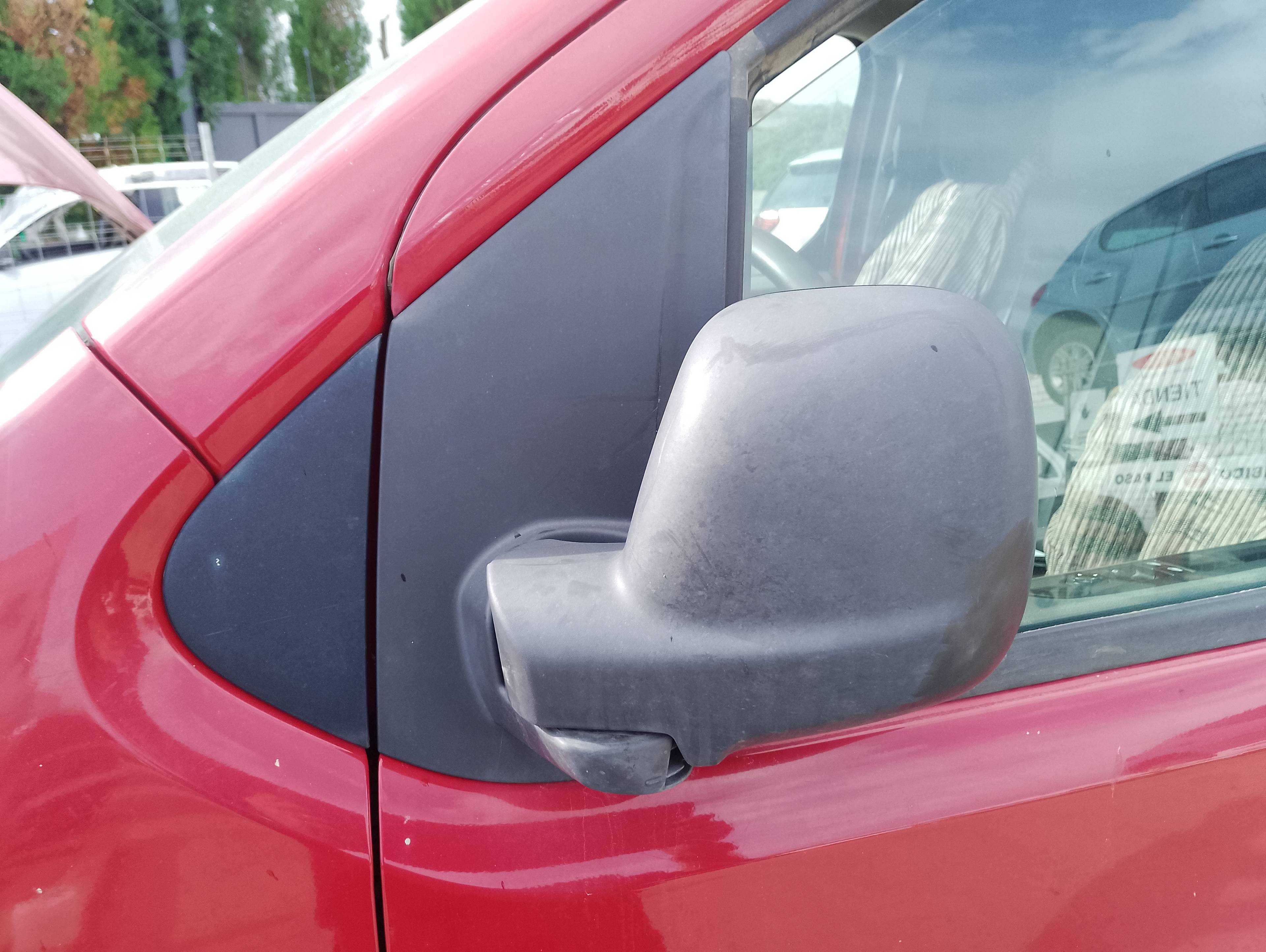 Recambio de retrovisor izquierdo para opel vivaro furgón l express referencia OEM IAM 98155884XT  