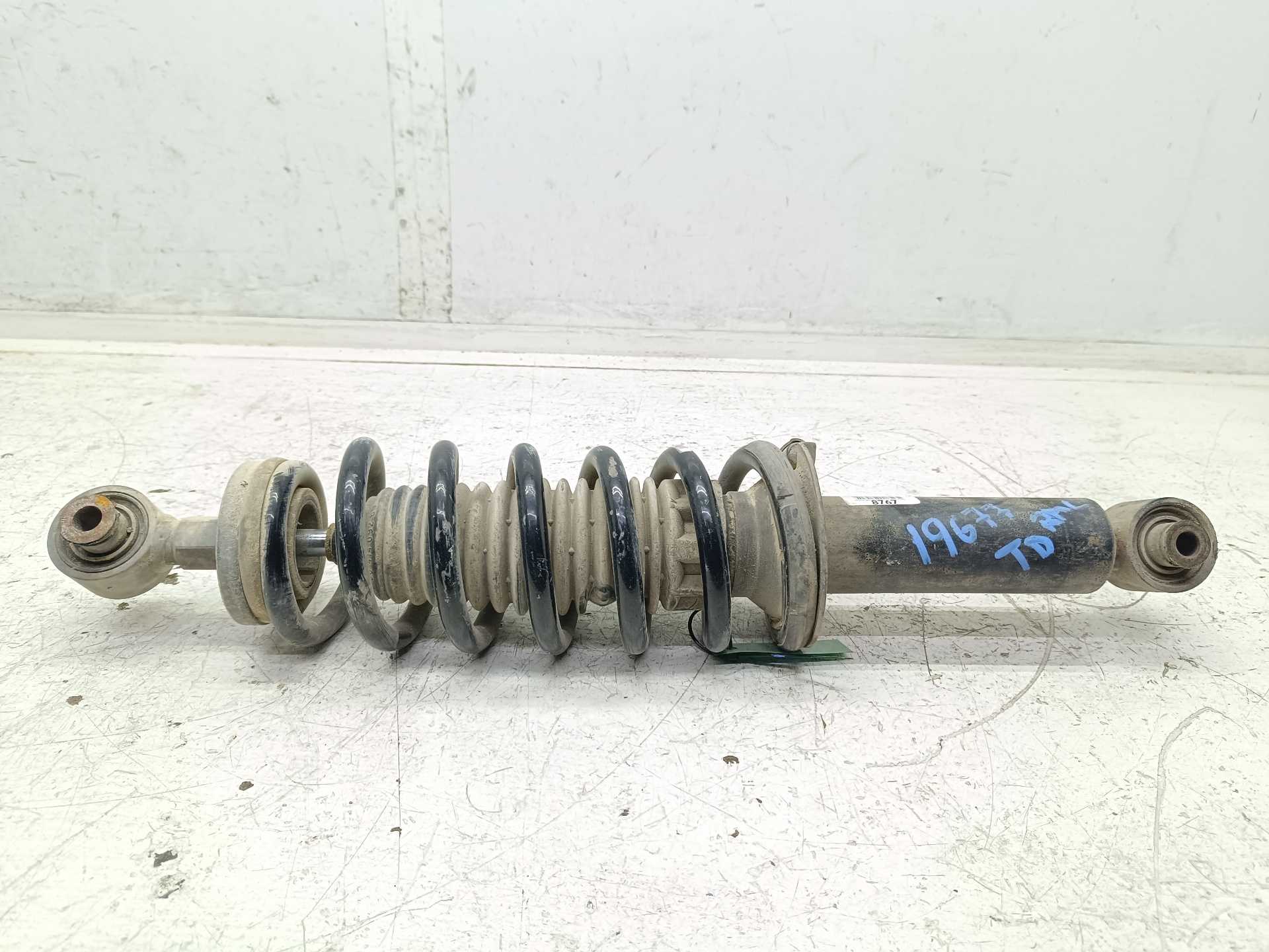 Recambio de amortiguador trasero derecho para peugeot 407 sr sport referencia OEM IAM   