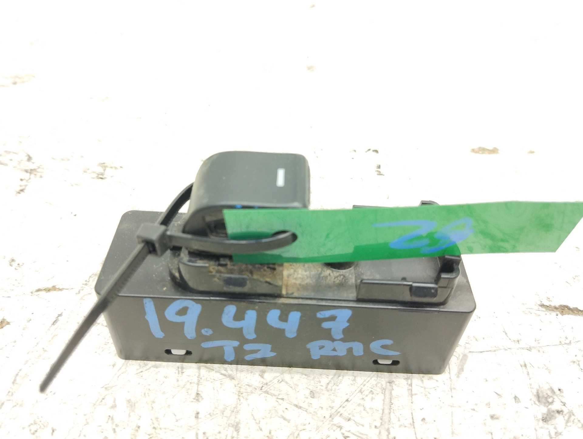 Recambio de mando elevalunas trasero izquierdo para mazda cx-5 center-line 2wd referencia OEM IAM K0021  