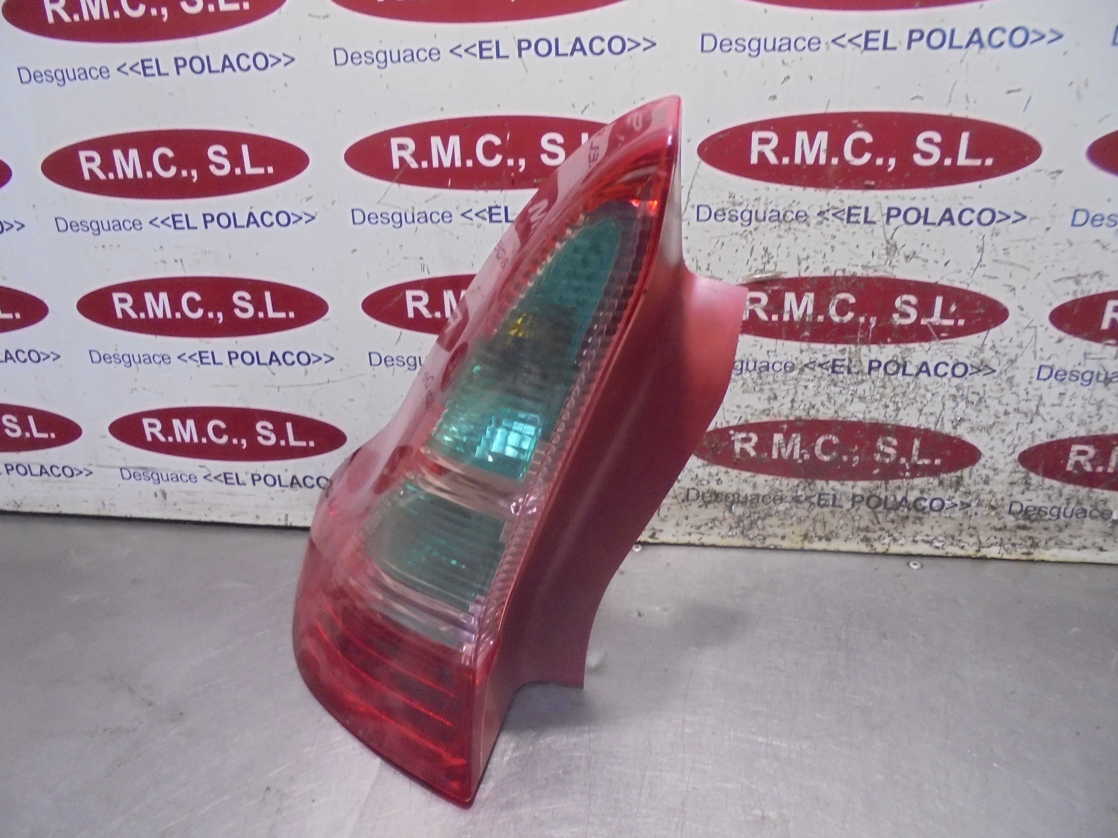 Recambio de piloto trasero izquierdo para citroën c4 coupe lx referencia OEM IAM 9646801777  