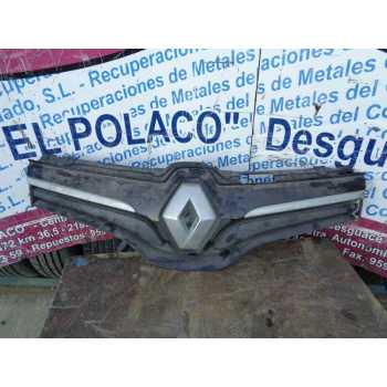 REJILLA DELANTERA 
