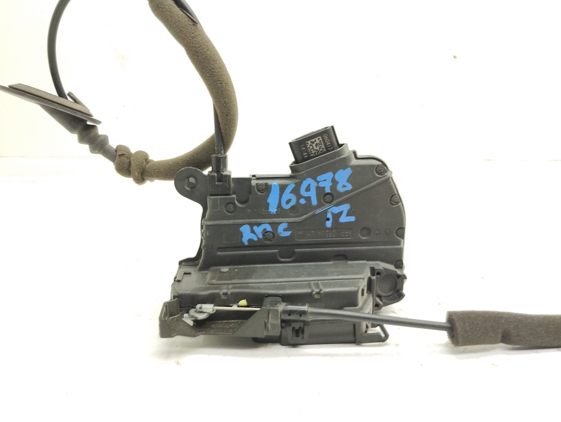 Recambio de cerradura puerta trasera izquierda para renault captur 1.5 dci diesel fap referencia OEM IAM 805034742R 40717224 