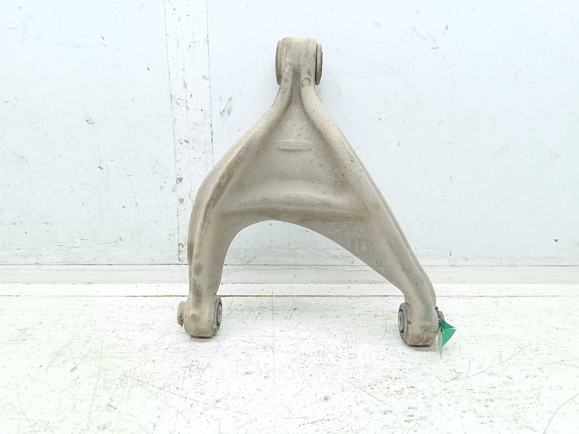 Recambio de brazo suspension inferior trasero derecho para peugeot 407 sr sport referencia OEM IAM  5175CH 