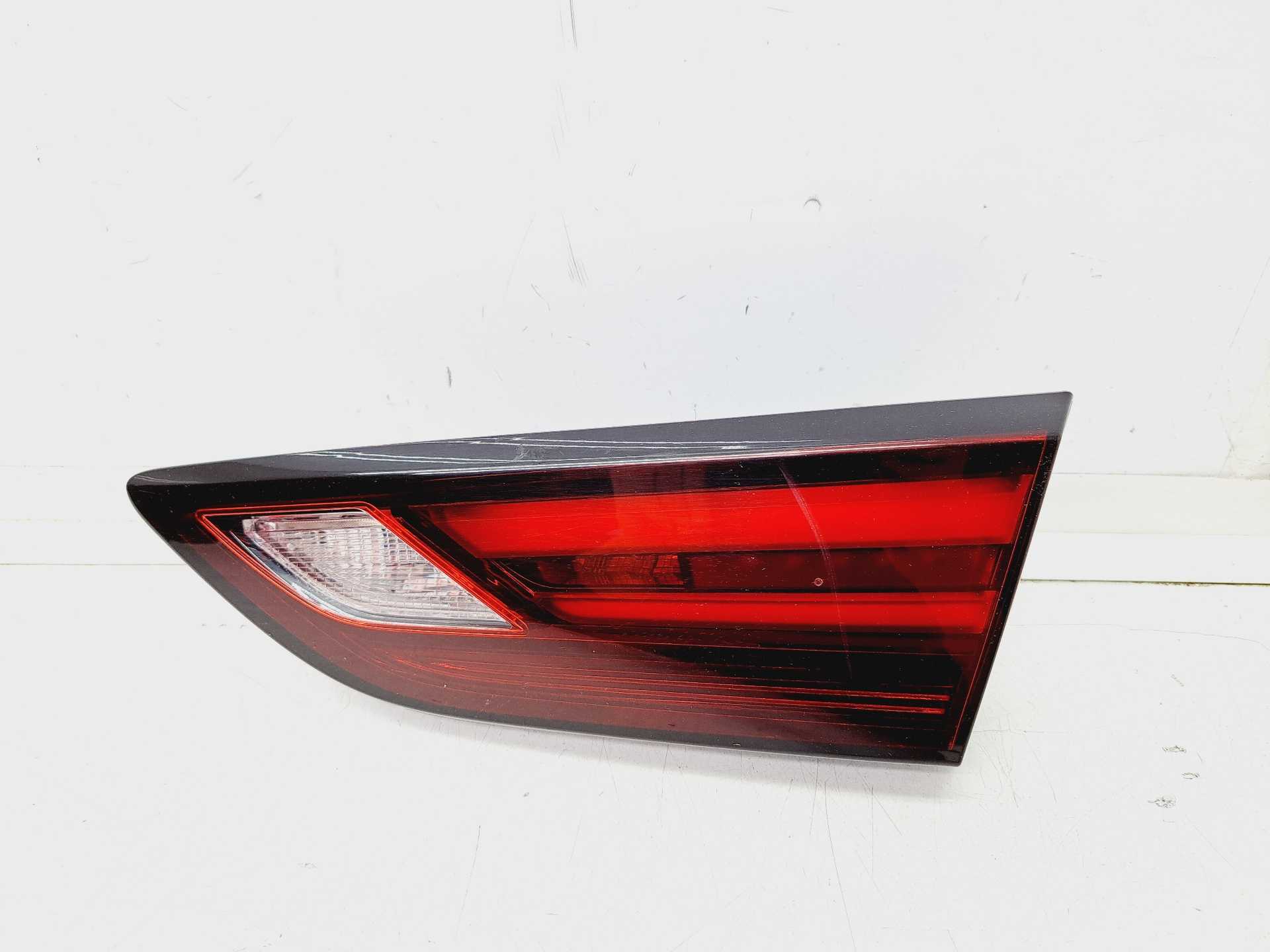 Recambio de piloto porton trasero derecho para opel astra k lim. 5türig business referencia OEM IAM 13401167  