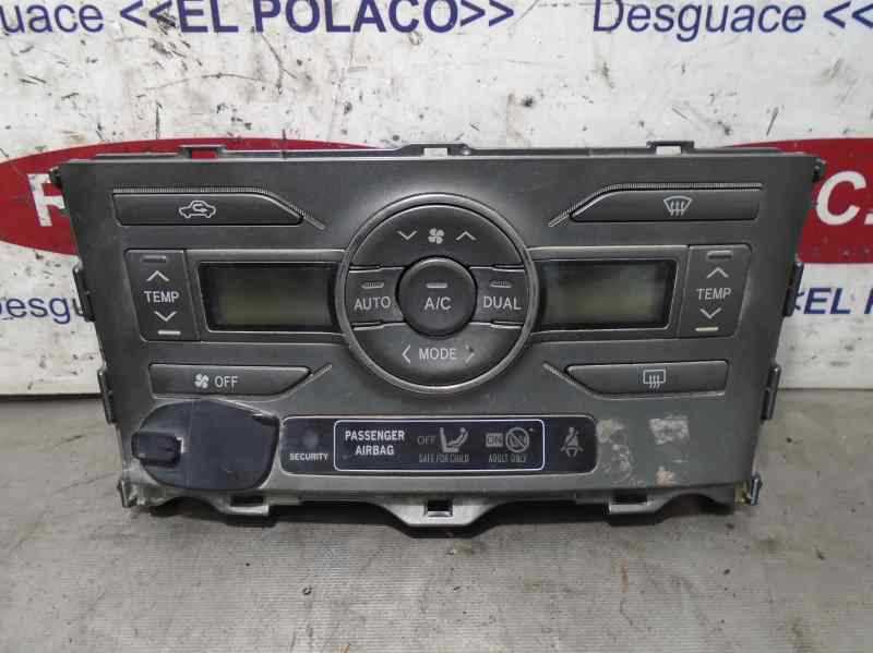 Recambio de mando climatizador para toyota auris 2.0 d-4d cat referencia OEM IAM 5590002220B  