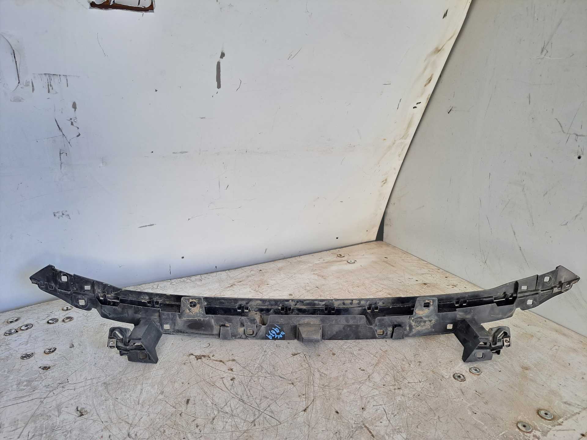 Recambio de travesaño superior para opel vivaro furgón l express referencia OEM IAM   