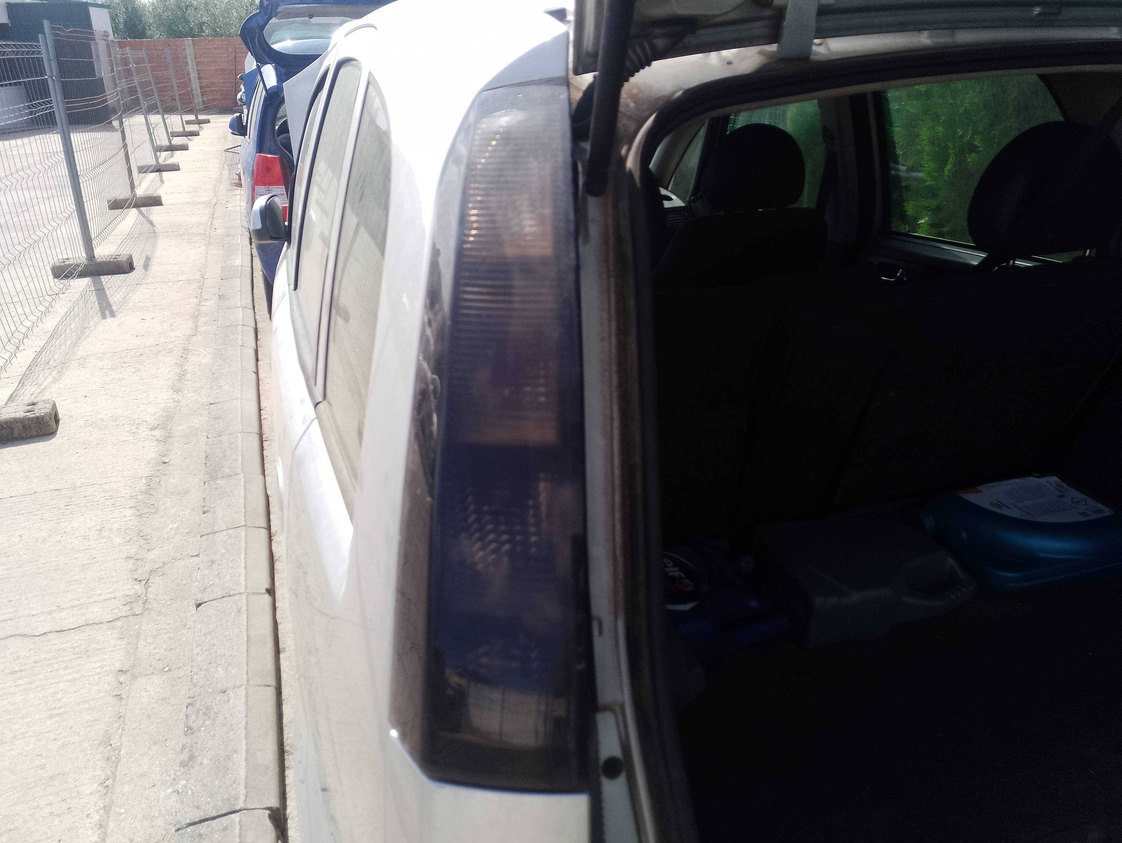 Recambio de piloto trasero izquierdo para opel meriva blue line referencia OEM IAM   