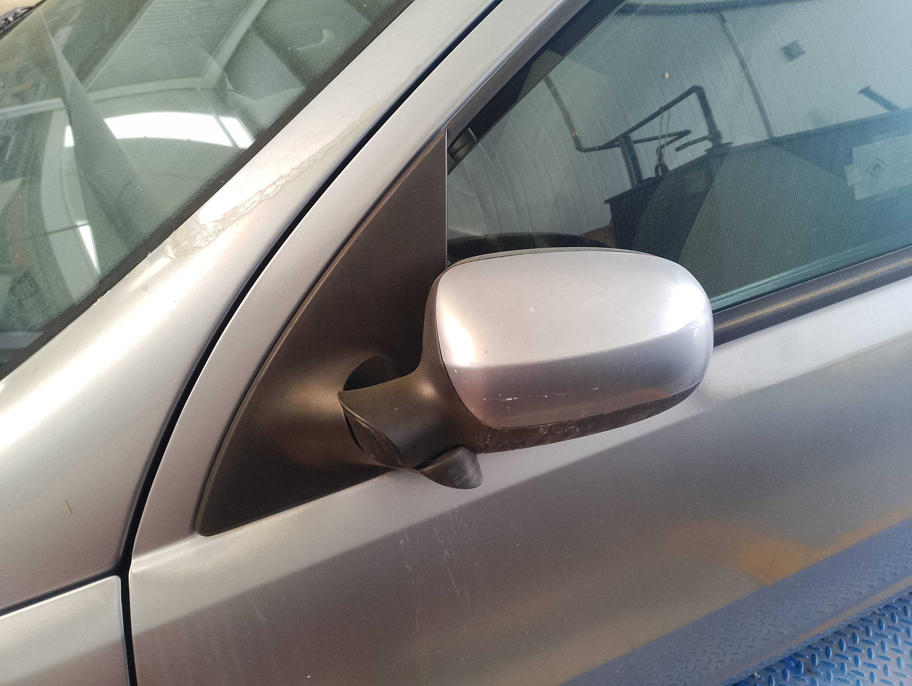 Recambio de retrovisor izquierdo para opel corsa c blue line referencia OEM IAM   