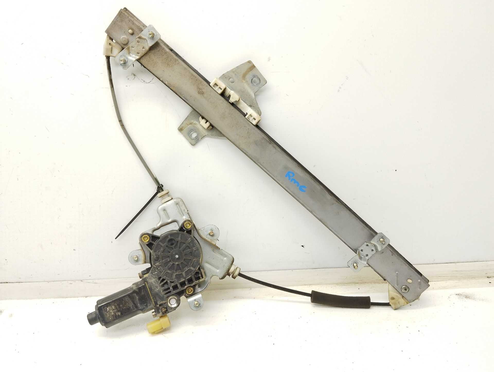 Recambio de elevalunas delantero izquierdo para hyundai getz (tb) 1.1 básico referencia OEM IAM  824031C010 
