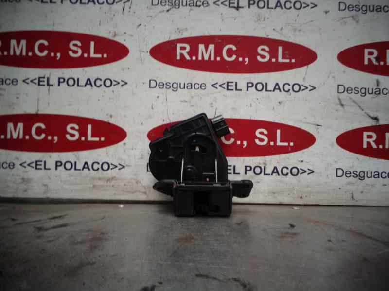 Recambio de cerradura maletero / porton para toyota auris 2.0 d-4d cat referencia OEM IAM 6935002080  