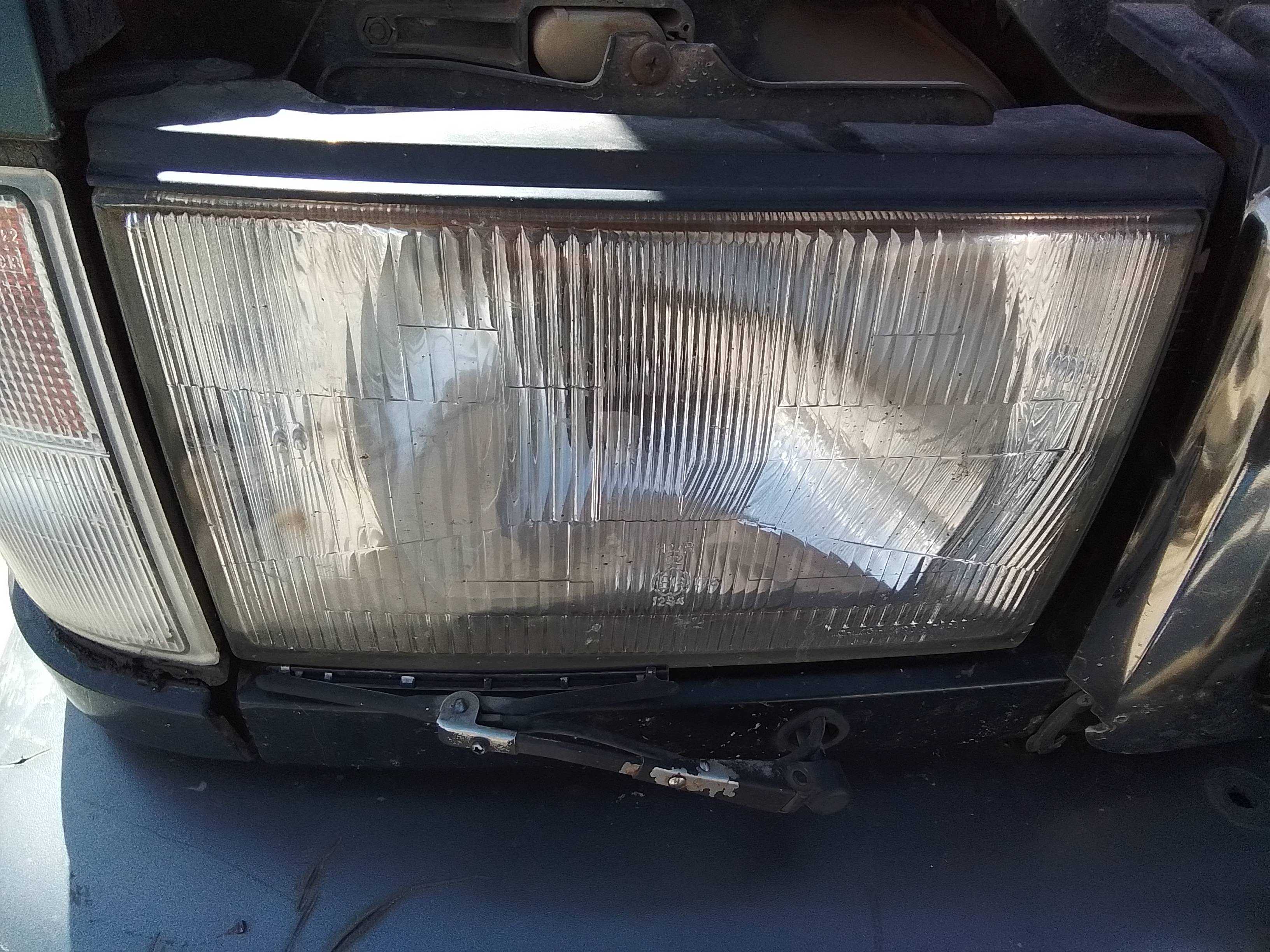 Recambio de faro derecho para opel monterey básico referencia OEM IAM   