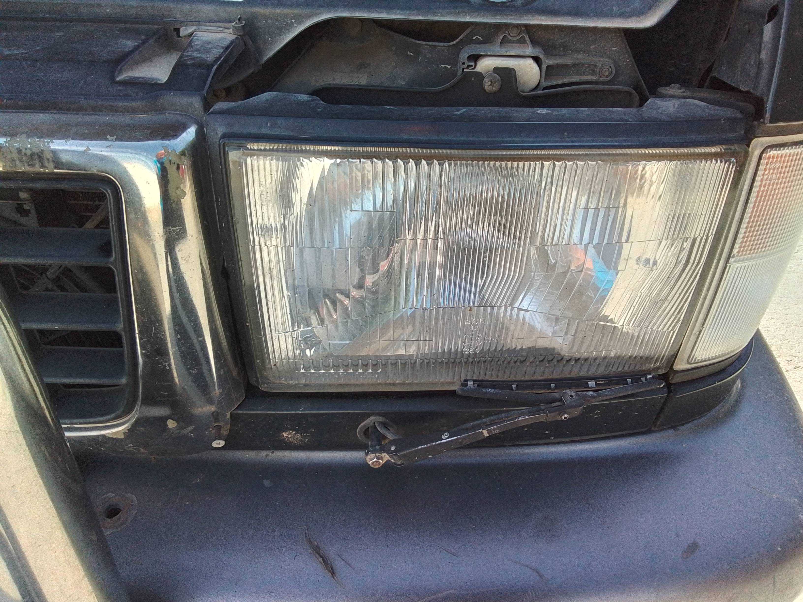 Recambio de faro izquierdo para opel monterey básico referencia OEM IAM   