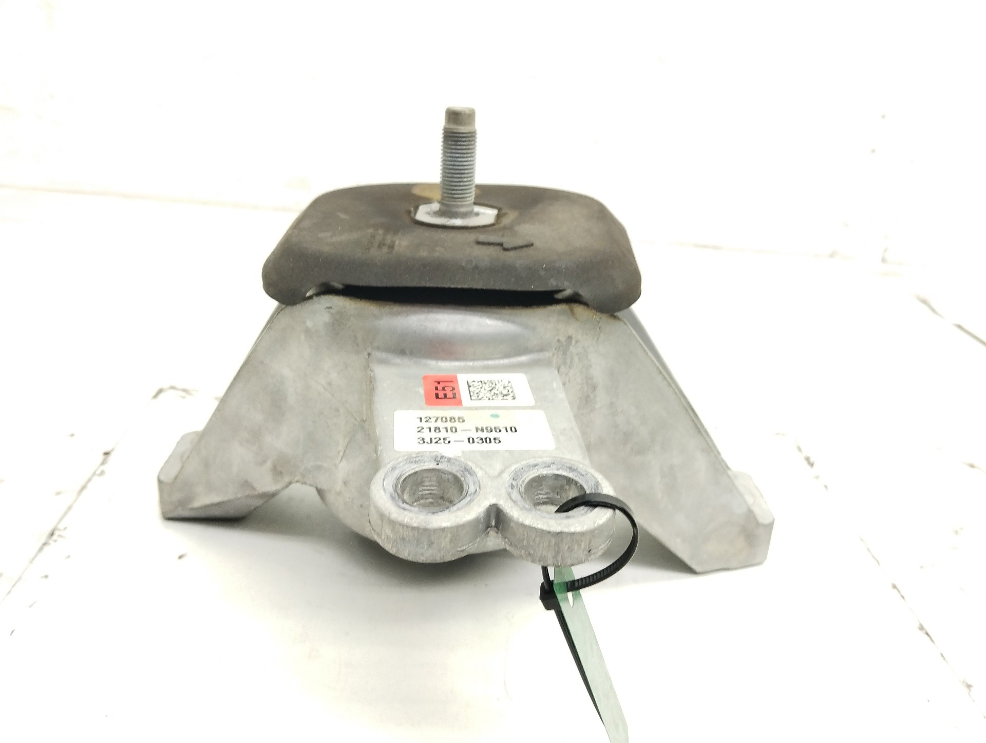 Recambio de soporte motor derecho para hyundai tucson (nx) klass 2wd referencia OEM IAM 21810N9510  