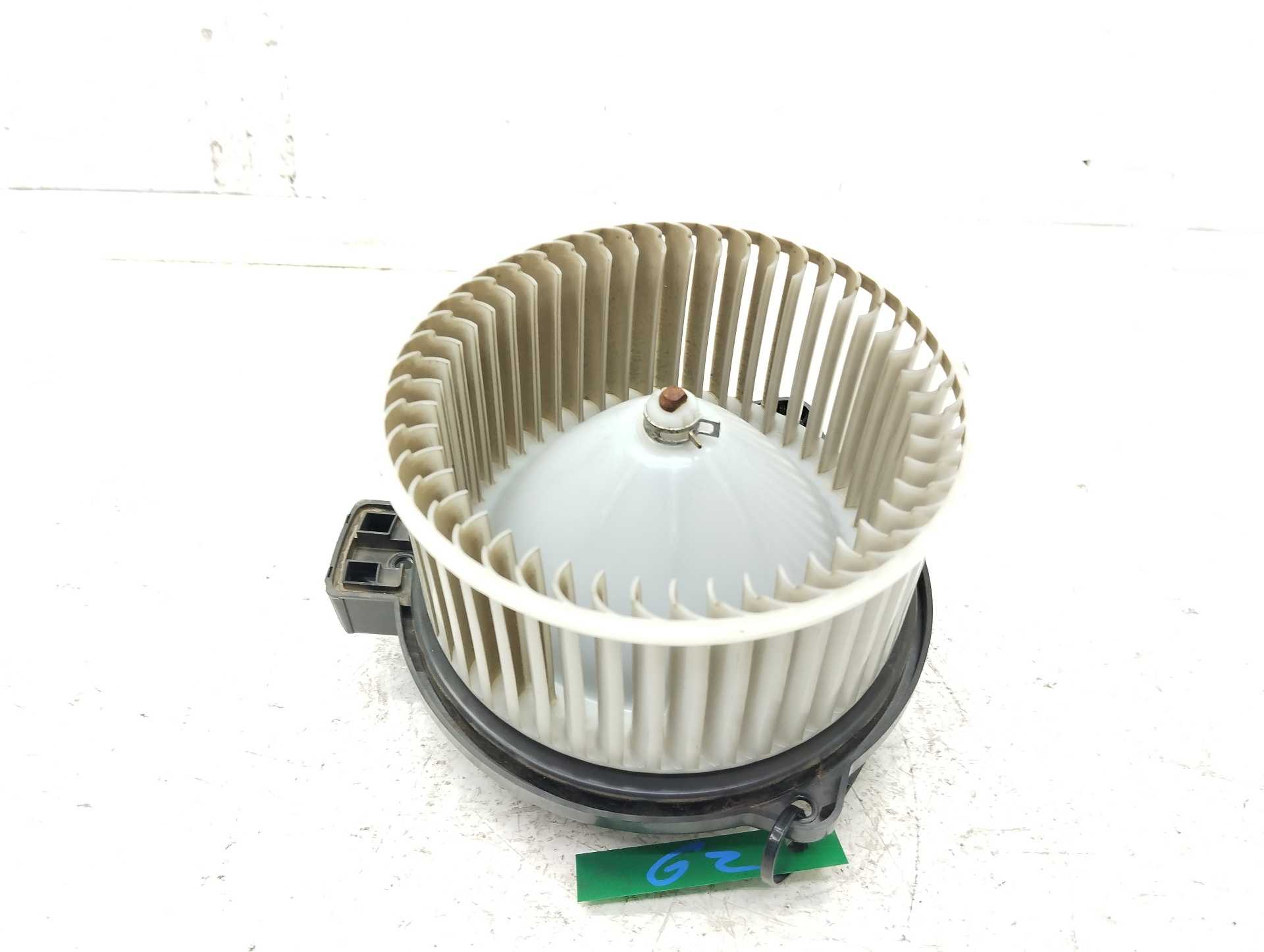 Recambio de motor calefaccion para mazda cx-5 center-line 2wd referencia OEM IAM HB111D65102 8727000701 