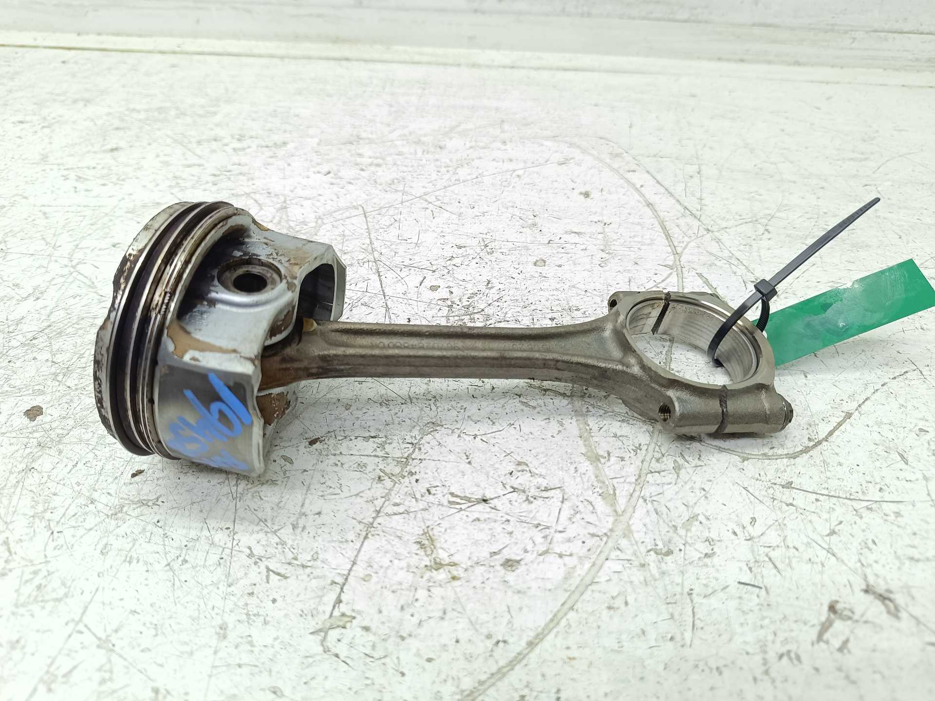 Recambio de piston para peugeot 208 style referencia OEM IAM 96702848800R 1608059980 