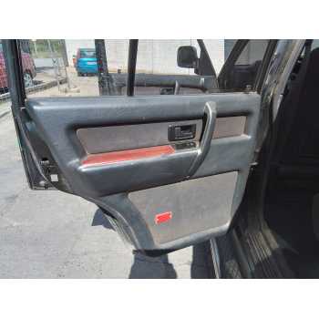 GUARNECIDO PUERTA TRASERA IZQUIERDA 