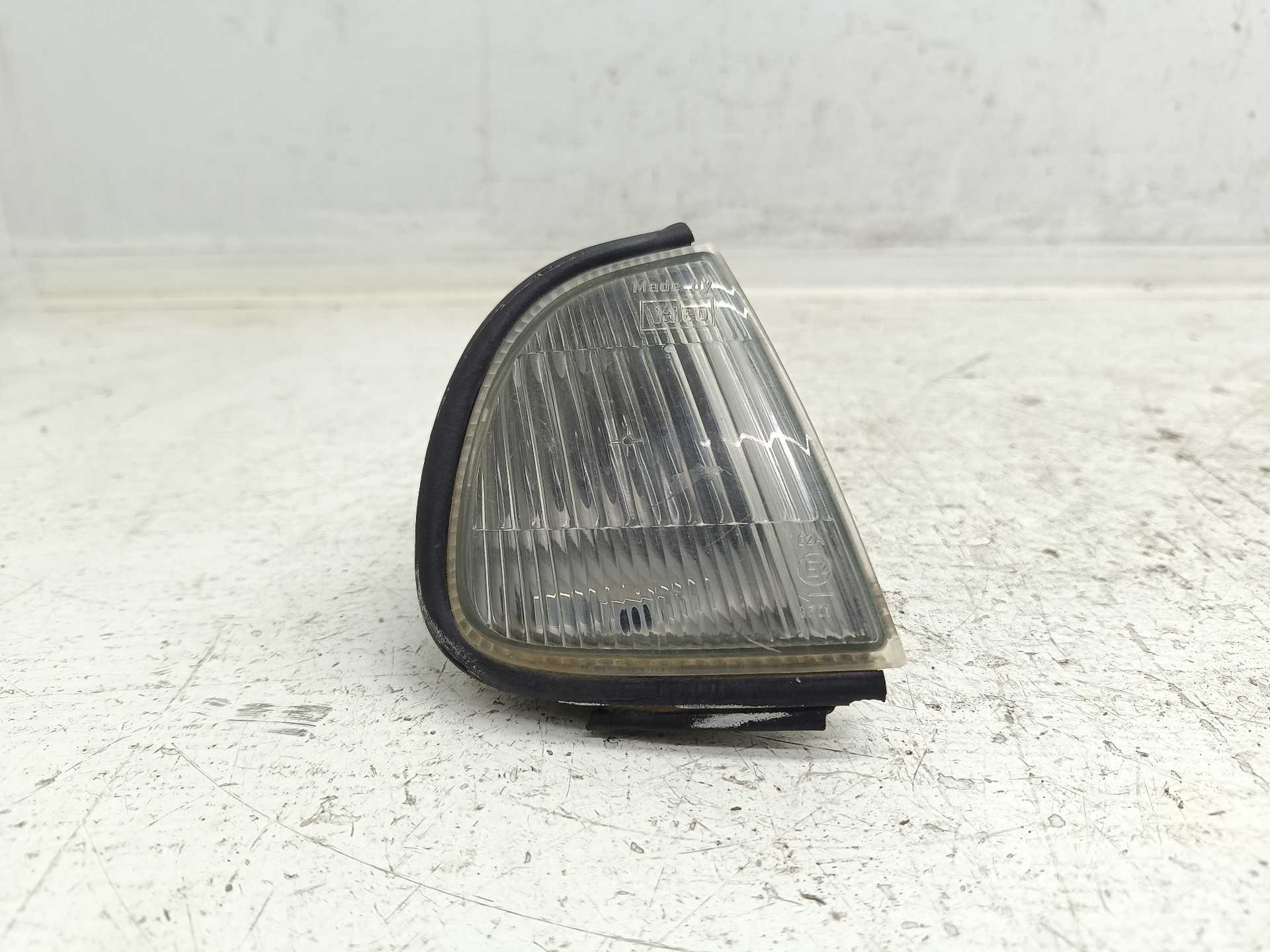 Recambio de faro antiniebla derecho para lancia delta 1.4 i.e. referencia OEM IAM 88200659D  