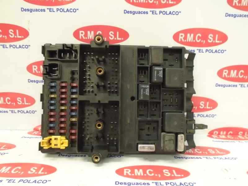 Recambio de caja reles / fusibles para chrysler jeep gr.cherokee (wj/wg) 3.1 td cat referencia OEM IAM   