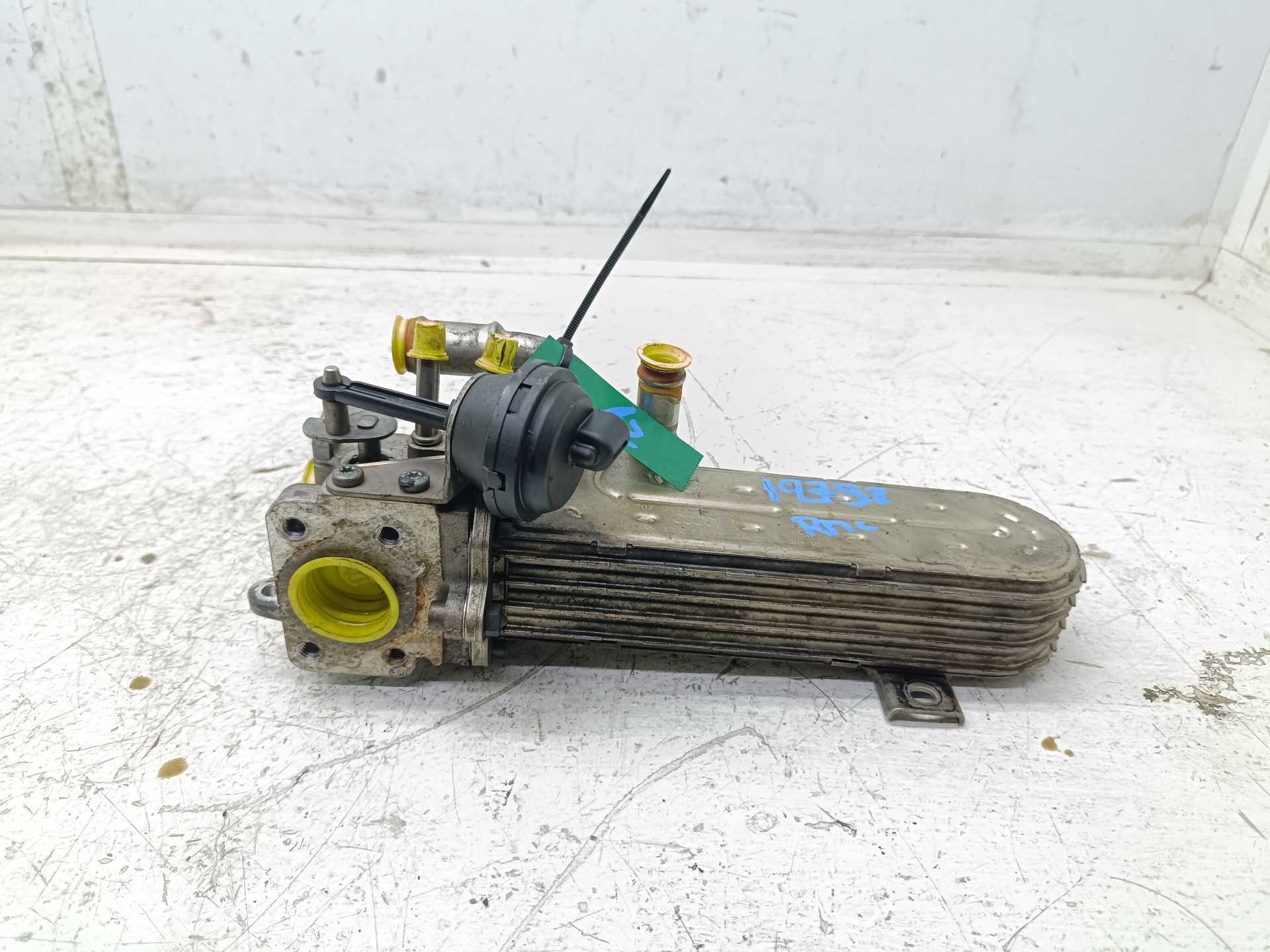 Recambio de enfriador de gases para mitsubishi grandis (na0w) 2.0 di-d inform referencia OEM IAM 03G131513K  