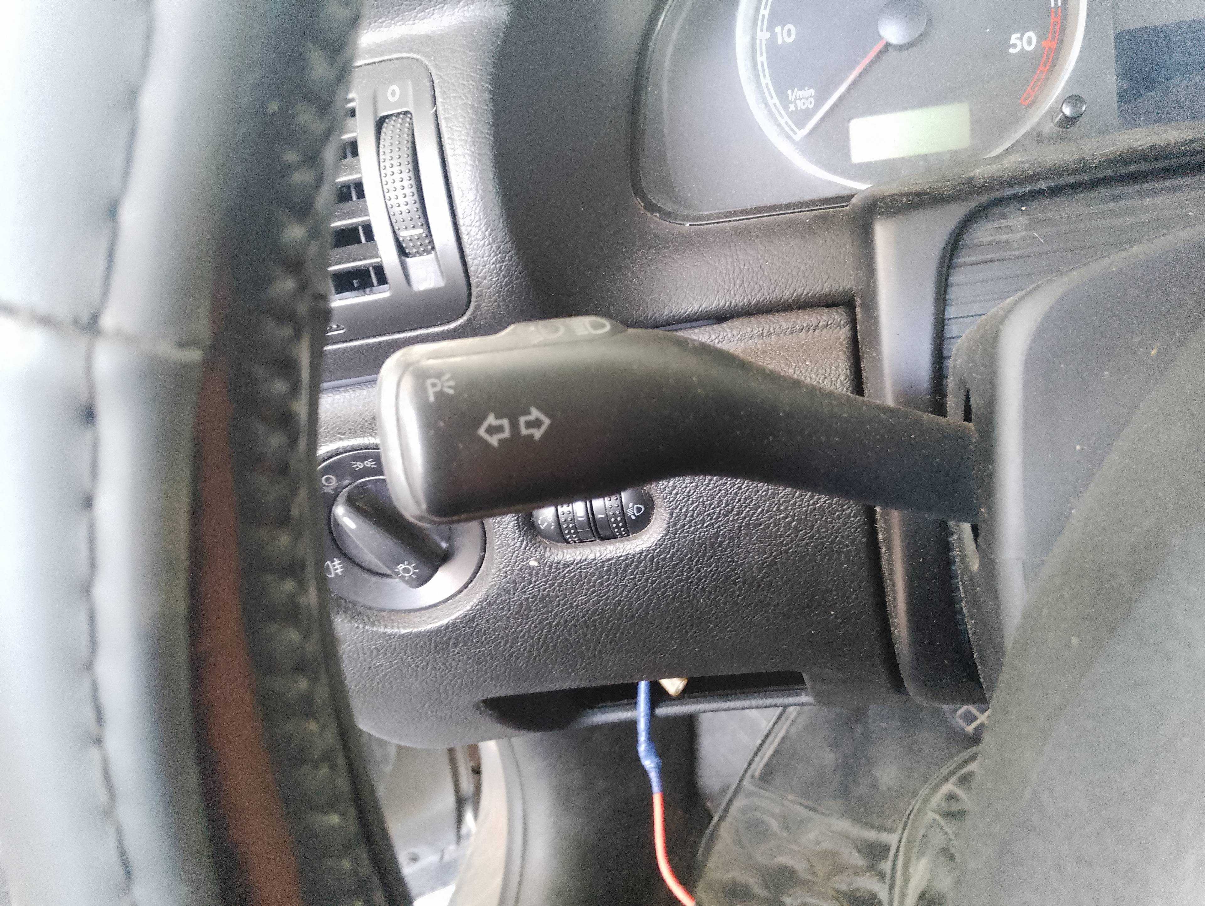 Recambio de mando intermitentes para volkswagen passat b5.5 (3b3) 1.9 tdi referencia OEM IAM   