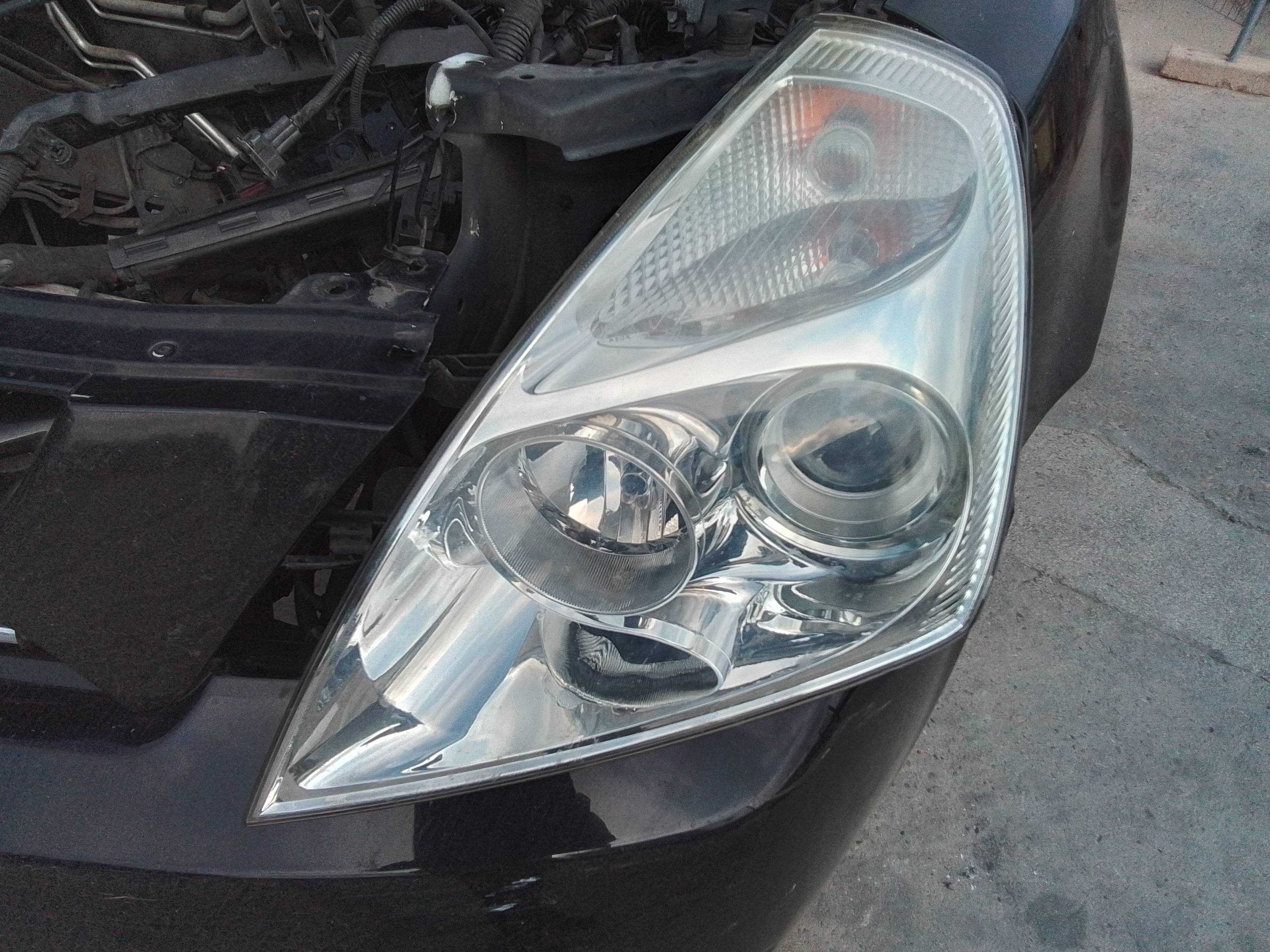 Recambio de faro izquierdo para kia carnival 2.9 crdi vgt active referencia OEM IAM   