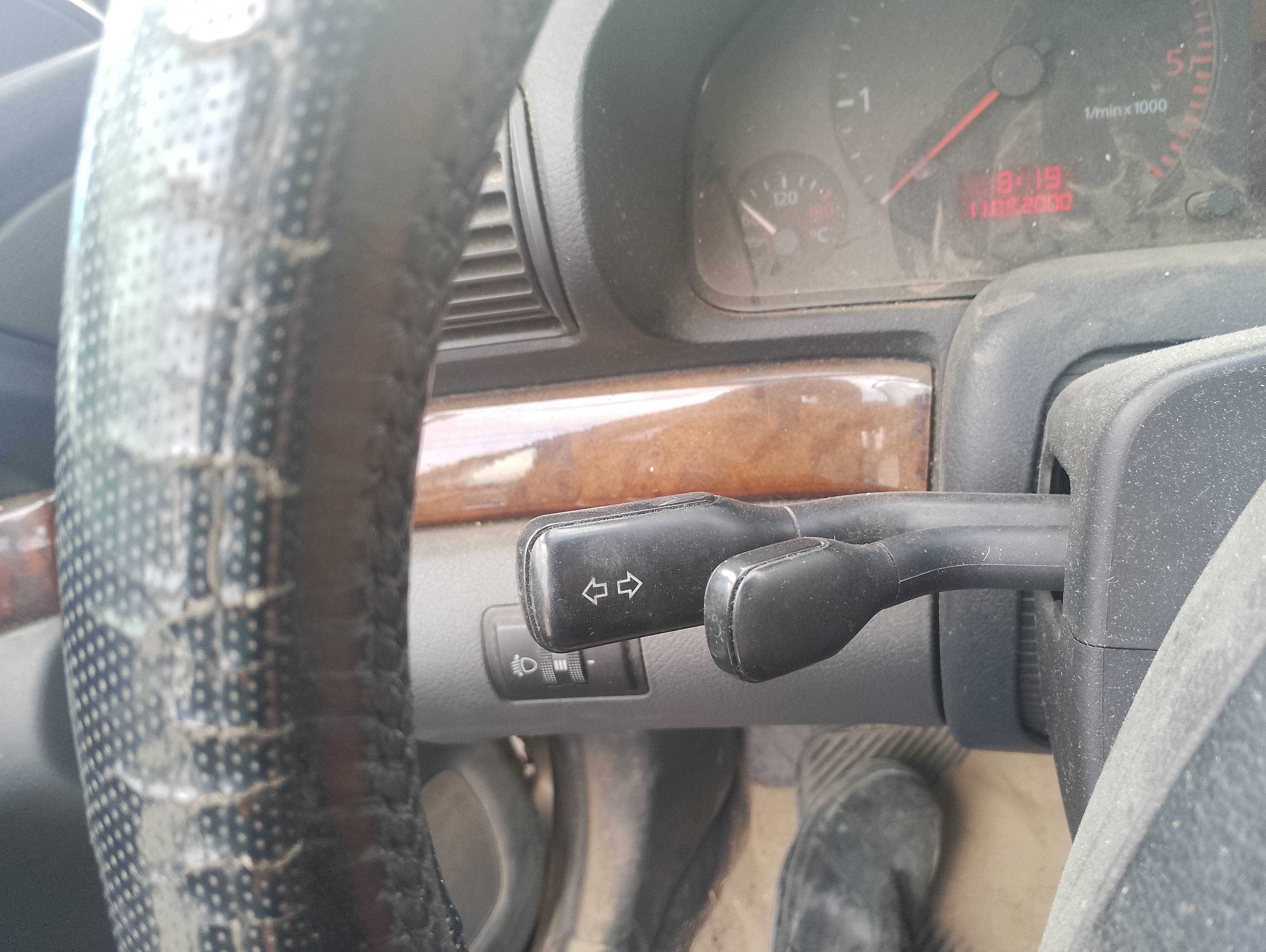 Recambio de mando luces para audi a4 berlina (b5) 1.9 tdi referencia OEM IAM   
